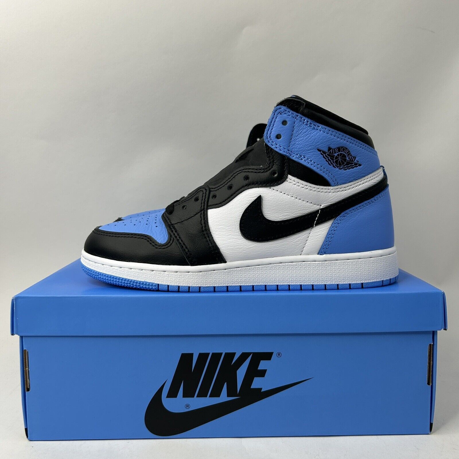 Nike Nike Air Jordan 1 High Retro GS “UNC Toe” 2024 Size US 8.5 / IT 38.5 - 6 Thumbnail