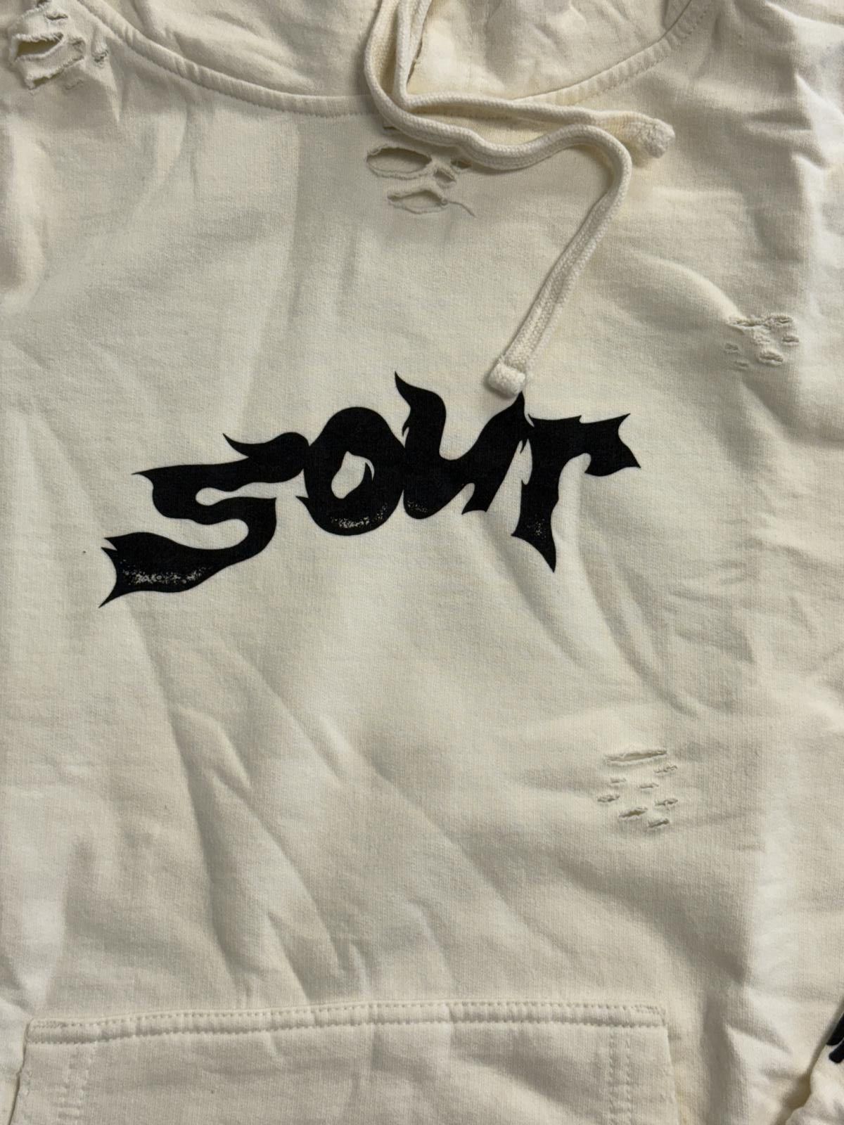 Designer Olivia Rodrigo Hoodie - Sour Album Hoodie Made in USA Size US L / EU 52-54 / 3 - 4 Thumbnail