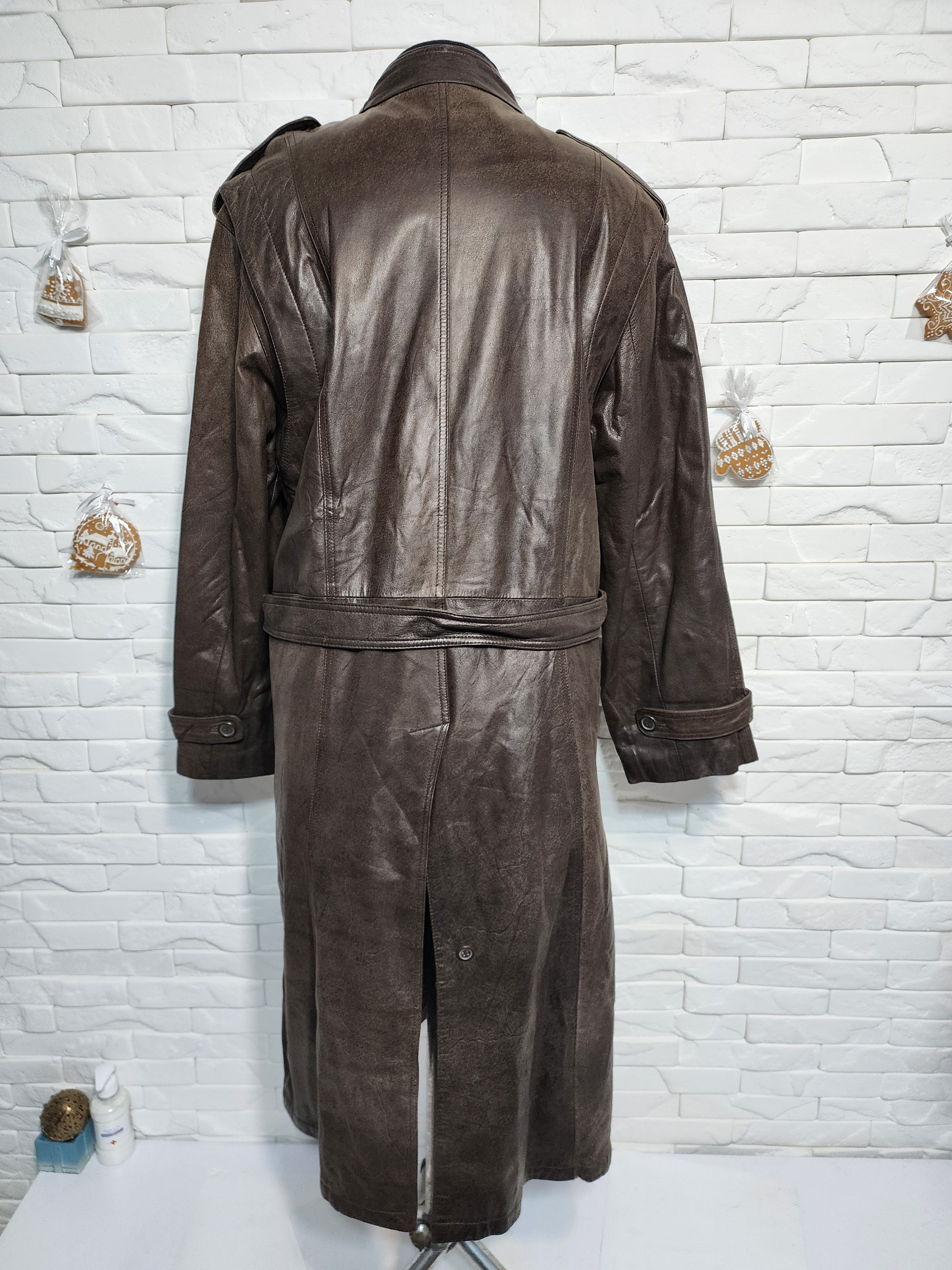 Uniqlo Brown Genuine Leather Men's Coat with Belt Size US L / EU 52-54 / 3 - 4 Thumbnail