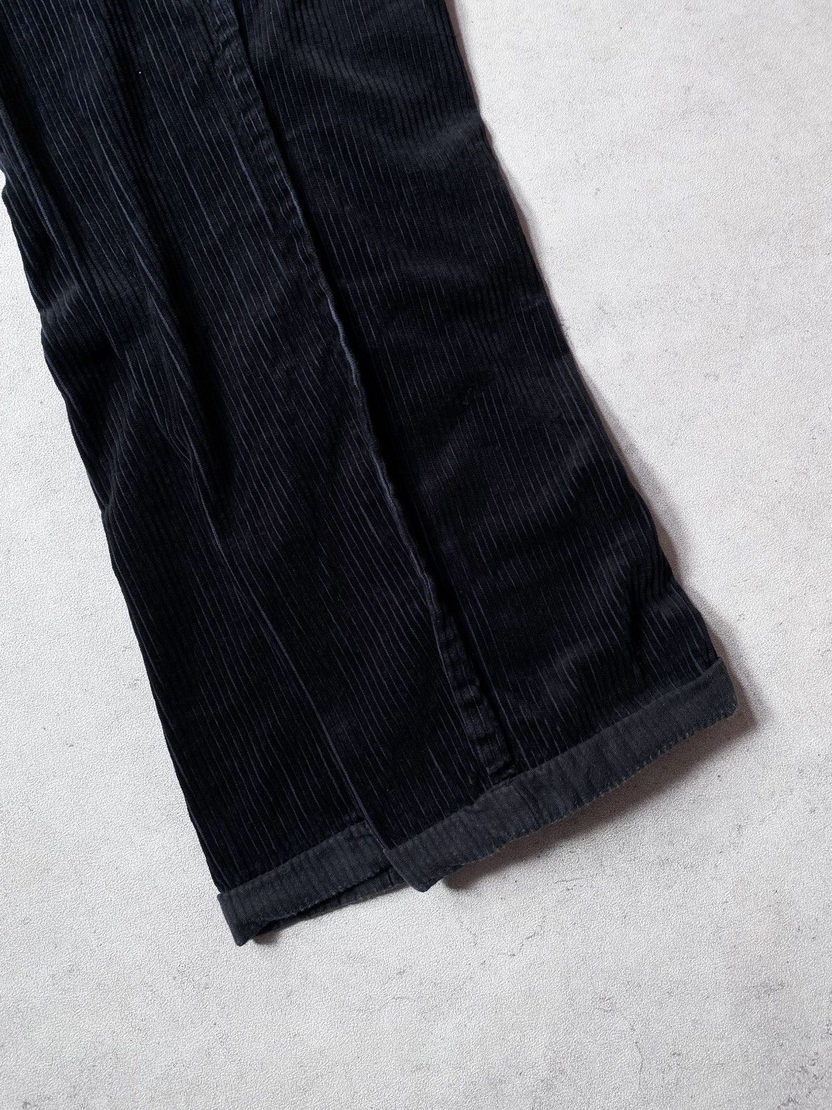 GU × Undercover GU x UNDERCOVER CORDUROY PANT BLACK Size US 34 / EU 50 - 9 Thumbnail