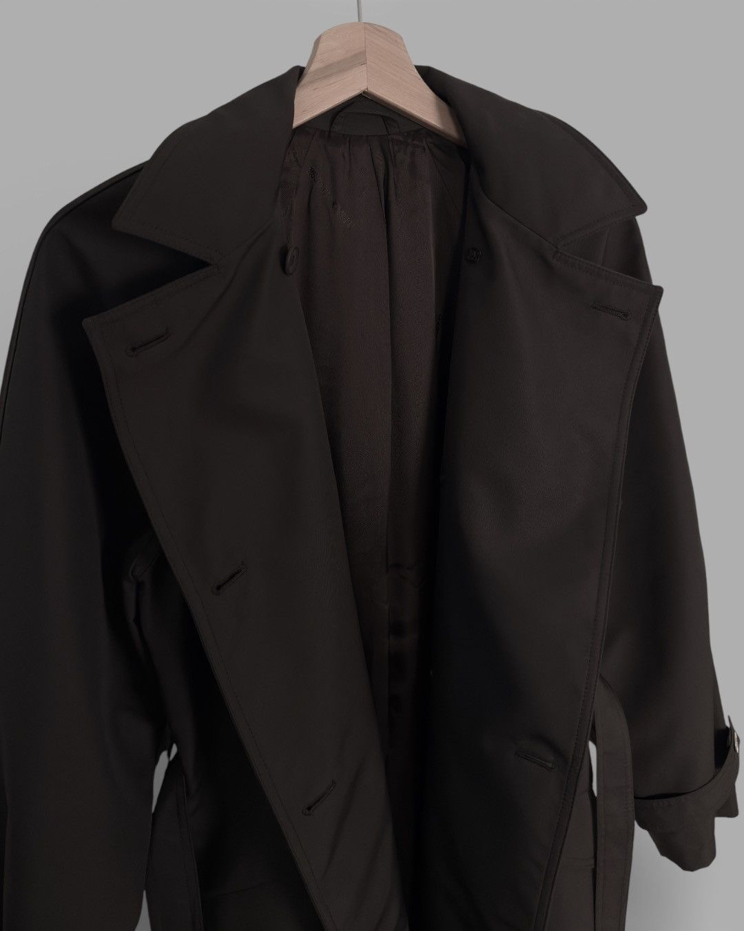 Versace Stunning Rare 90s VERSACE V2 Double Breasted Trench Coat Size S / US 4 / IT 40 - 13 Thumbnail