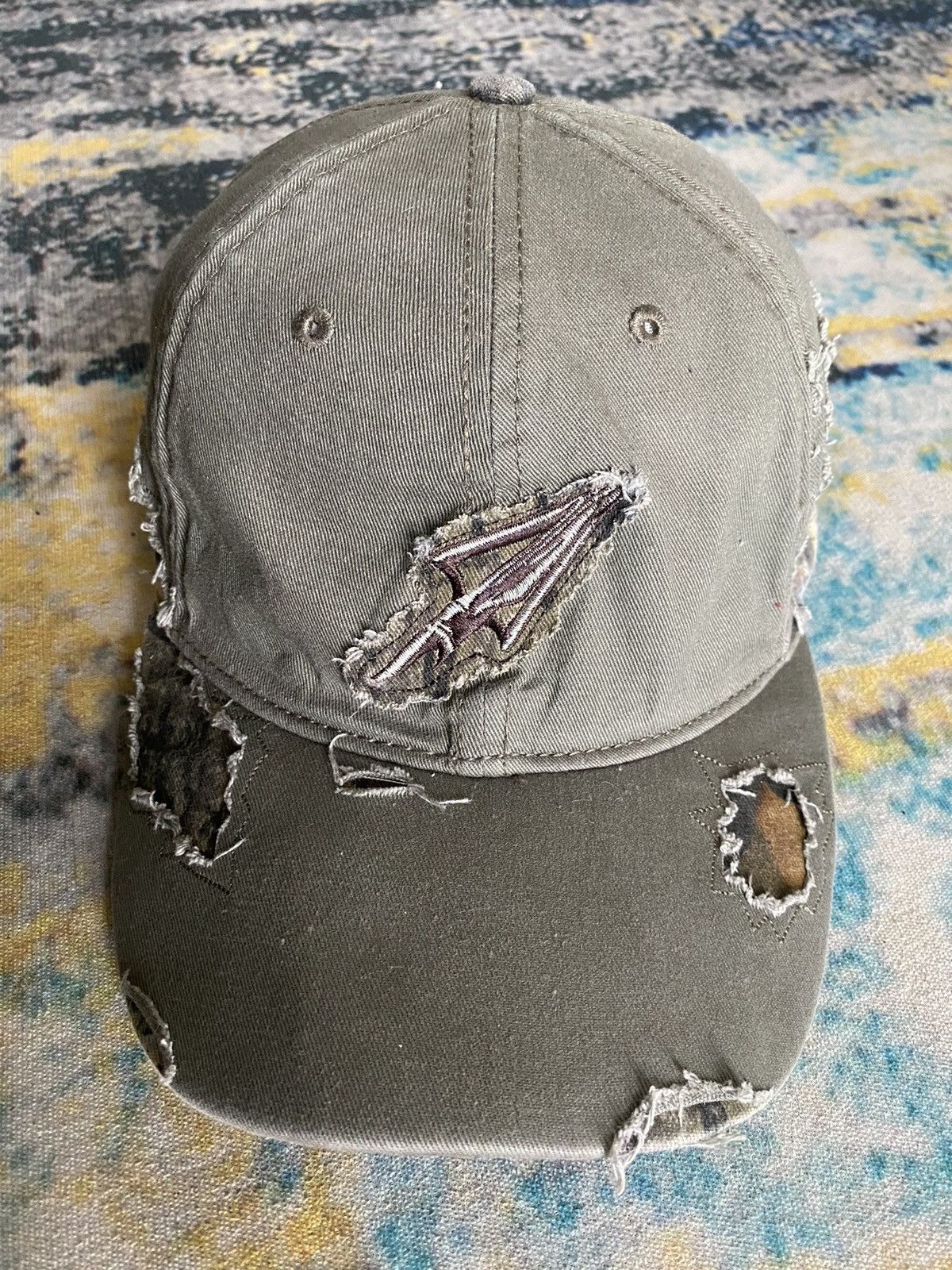 If Six Was Nine × Vintage Vintage Distressed Trashed Camouflage Cap Size ONE SIZE - 1 Thumbnail
