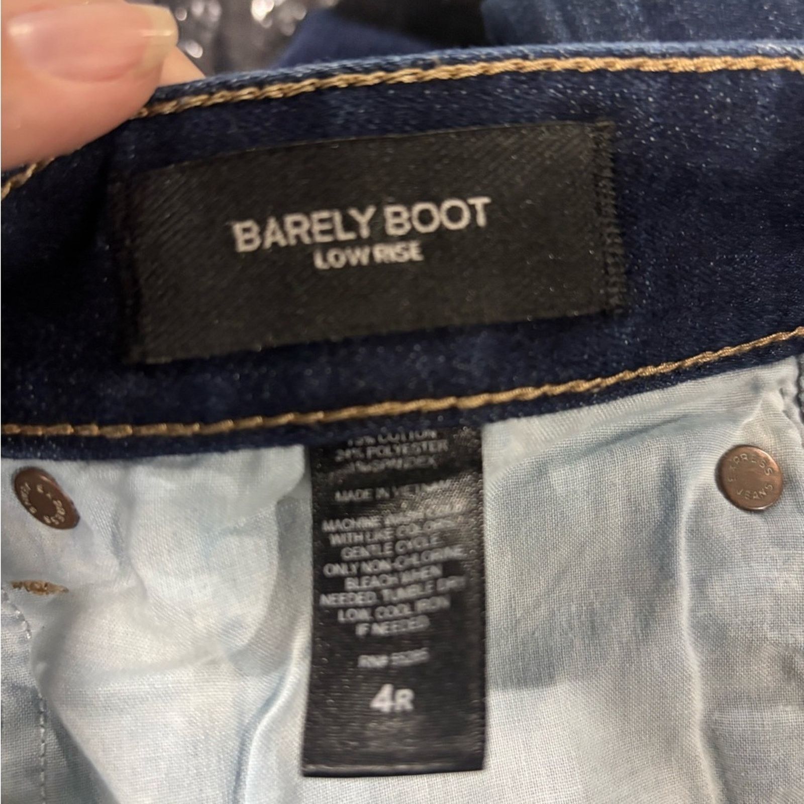 Express Express Dark Indigo Straight Low Rise Bootcut Jeans Size 4R Size 27" / US 4 / IT 40 - 3 Thumbnail