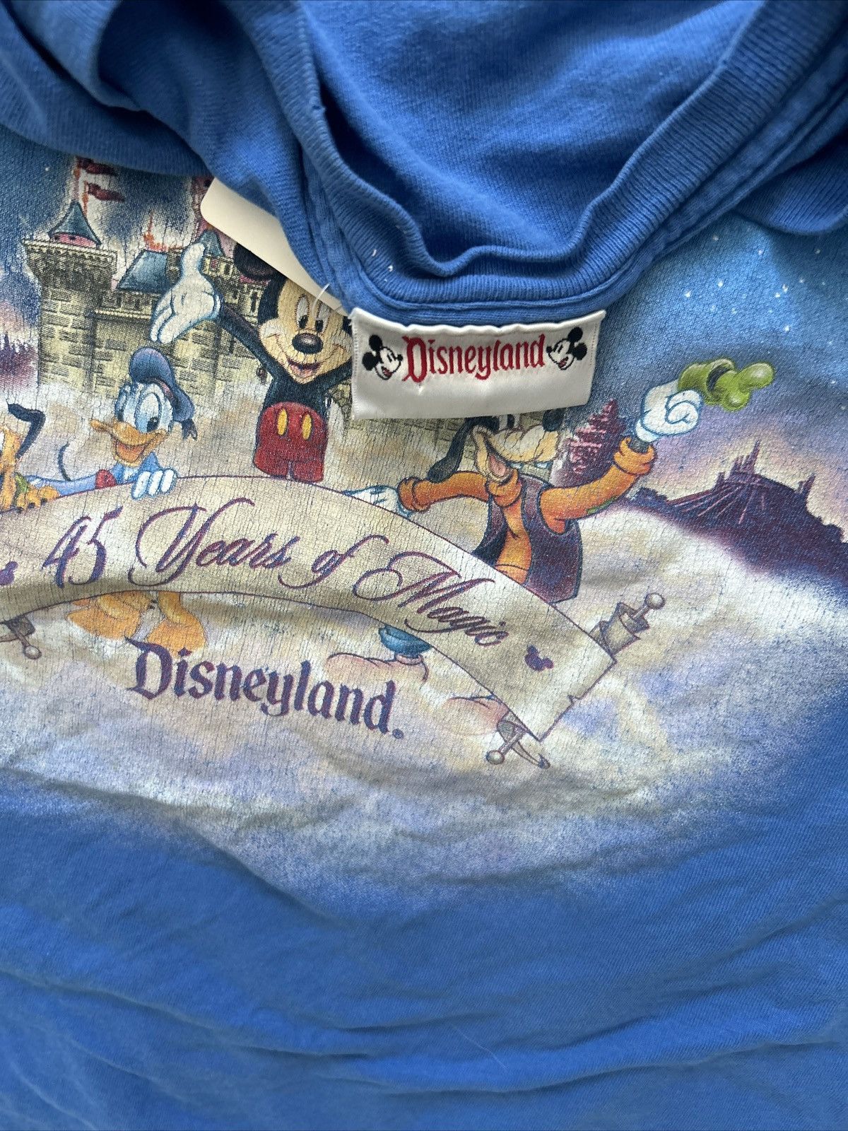 Disney 45th anniversary tee! Rare! 2XL! Disney shirt Size US XL / EU 56 / 4 - 1 Thumbnail