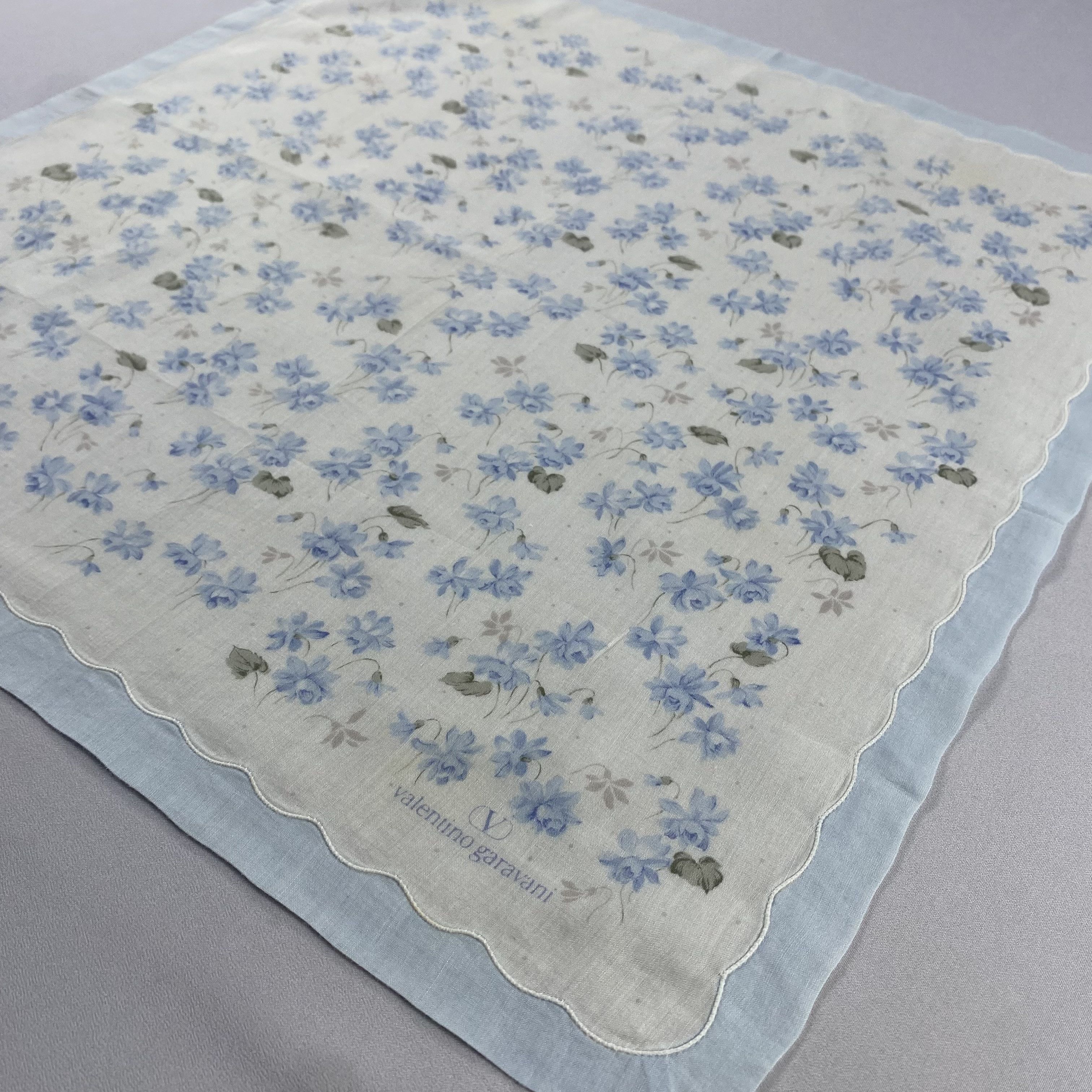 Valentino × Vintage Valentino Garavani Handkerchief / Neckerchief-P1012 Size ONE SIZE - 2 Thumbnail