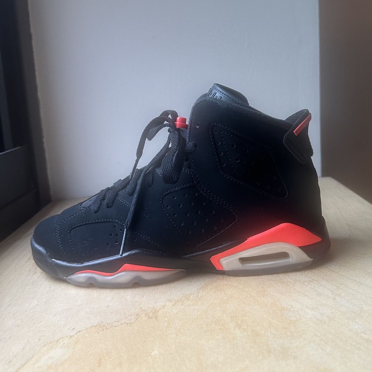 Jordan Brand AIR JORDAN 6 VI RETRO INFRARED Size US 7.5 / IT 37.5 - 9 Thumbnail
