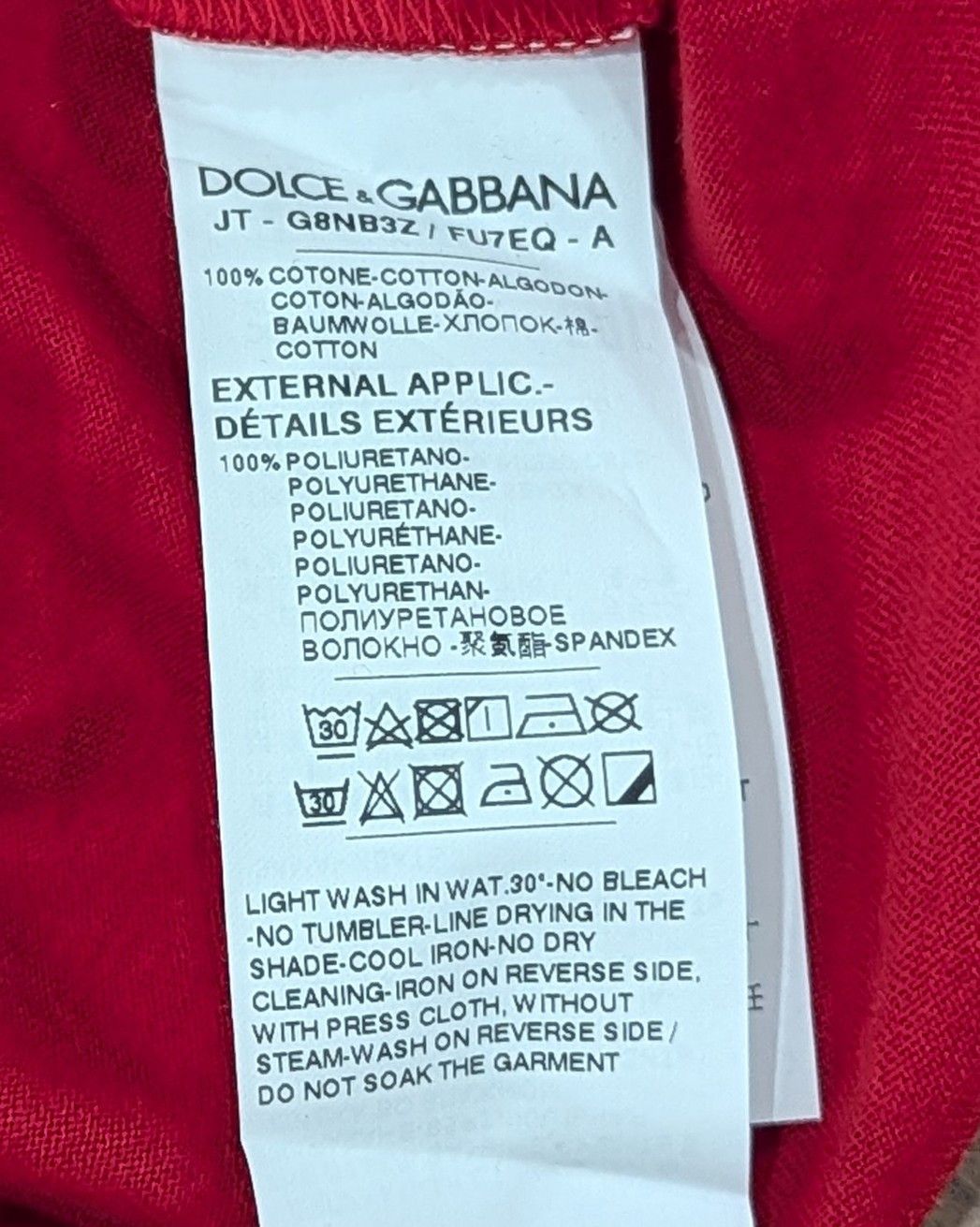 Dolce & Gabbana Dolce Gabbana Embossed D&G Logo T-Shirt Red 56 US 46 Size US XL / EU 56 / 4 - 6 Thumbnail