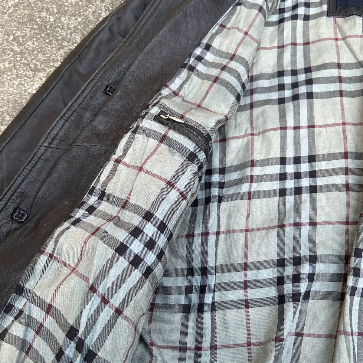 Burberry Vintage Burberry London Leather Jacket Size US M / EU 48-50 / 2 - 11 Thumbnail