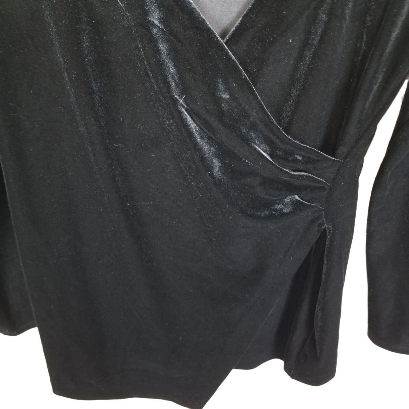 White House Black Market White House Black Market Velvet Top Witchy Vamp Whimsigoth Size XS / US 0-2 / IT 36-38 - 3 Thumbnail