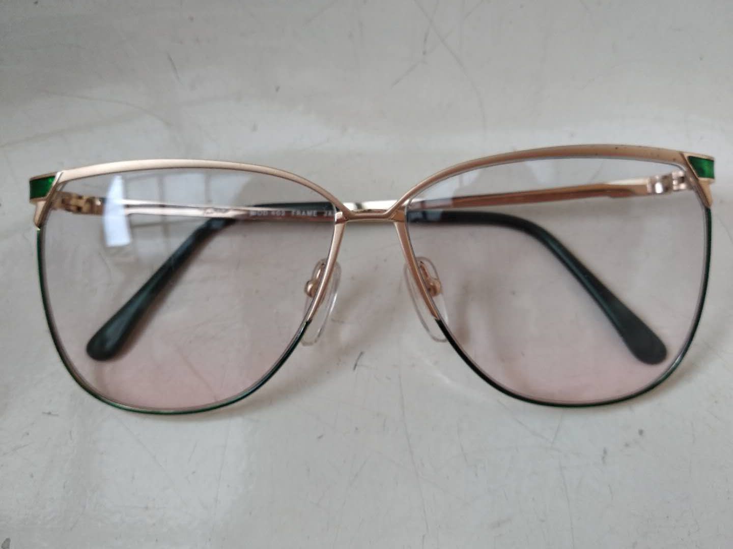 Vintage Vintage 80s TURA Mod 402 Woman Eyeglasses Frame Japan Size ONE SIZE - 4 Thumbnail