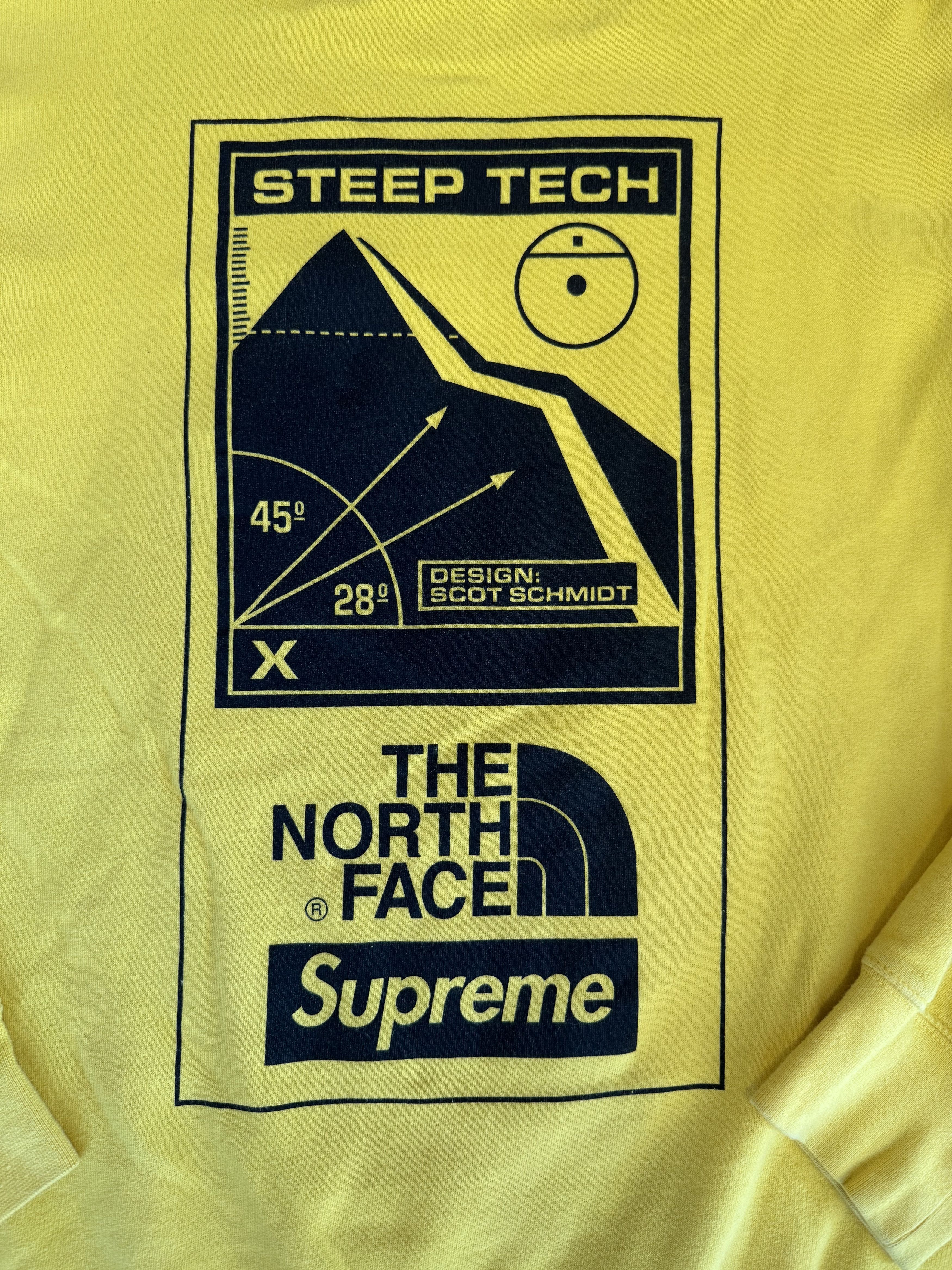 Supreme × The North Face Supreme x The North Face Steep Tech Crewneck TNF L Size US L / EU 52-54 / 3 - 2 Thumbnail