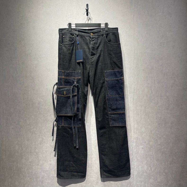 Louis Vuitton LOUIS VUITTON Old with Bow jeans Size US 34 / EU 50 - 1 Thumbnail