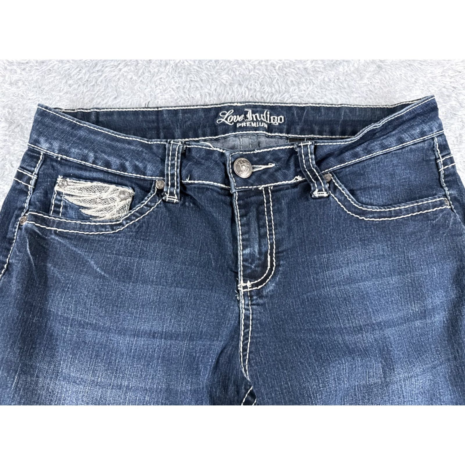 Denime Love Indigo Jeans Women 8 Blue Denim Flared Low Rise 30x30 Embroidered Sequin 5-Pocket Cotton Blend Medium Wash Vintage No N/A Size 30" / US 8 / IT 44 - 4 Thumbnail