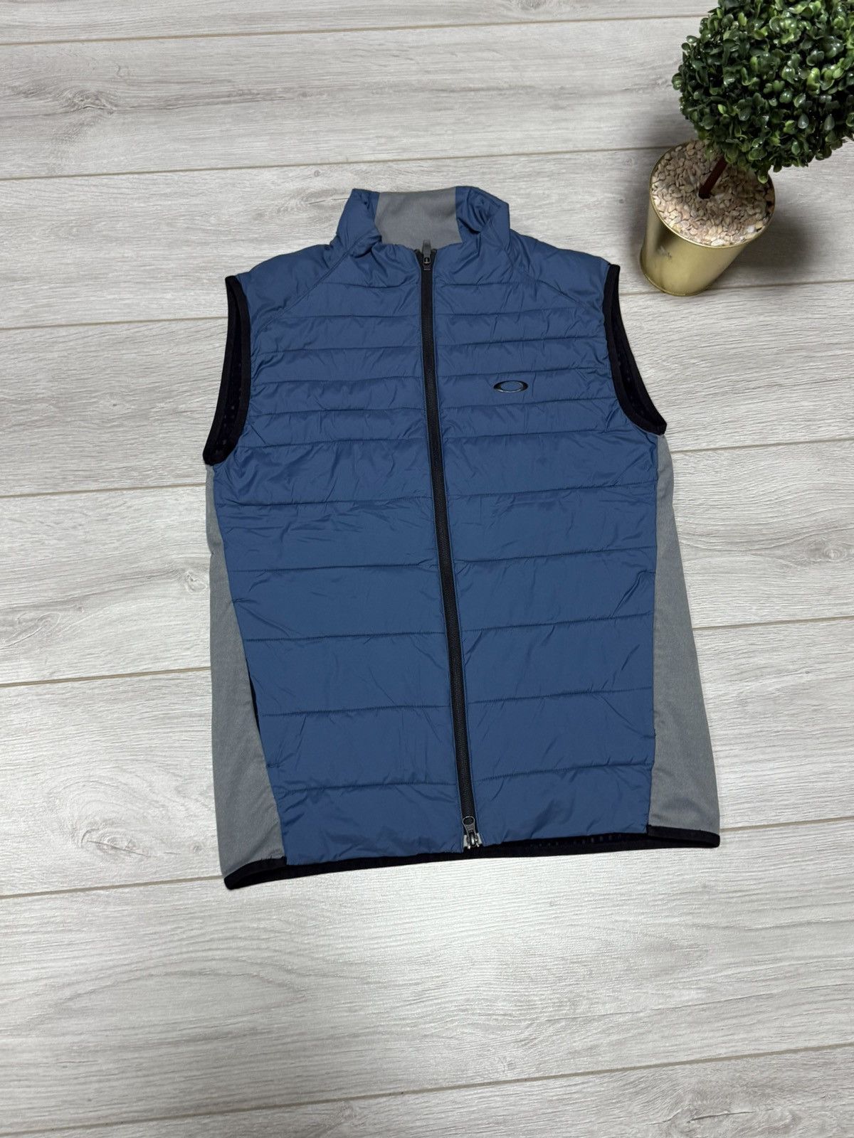 Oakley Oakley puffer vest thinsulate zip Size US S / EU 44-46 / 1 - 1 Thumbnail