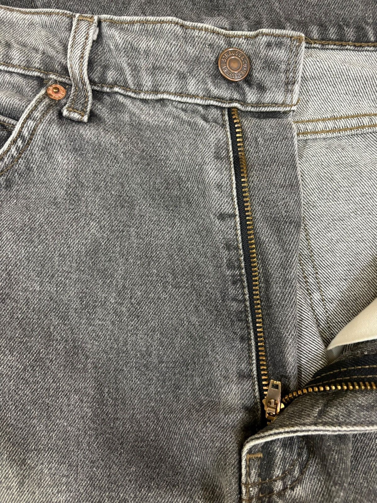 Levi's Vintage 90s Levis 310 Orange Tab Charcoal Wash Distress Jean Size US 34 / EU 50 - 9 Thumbnail