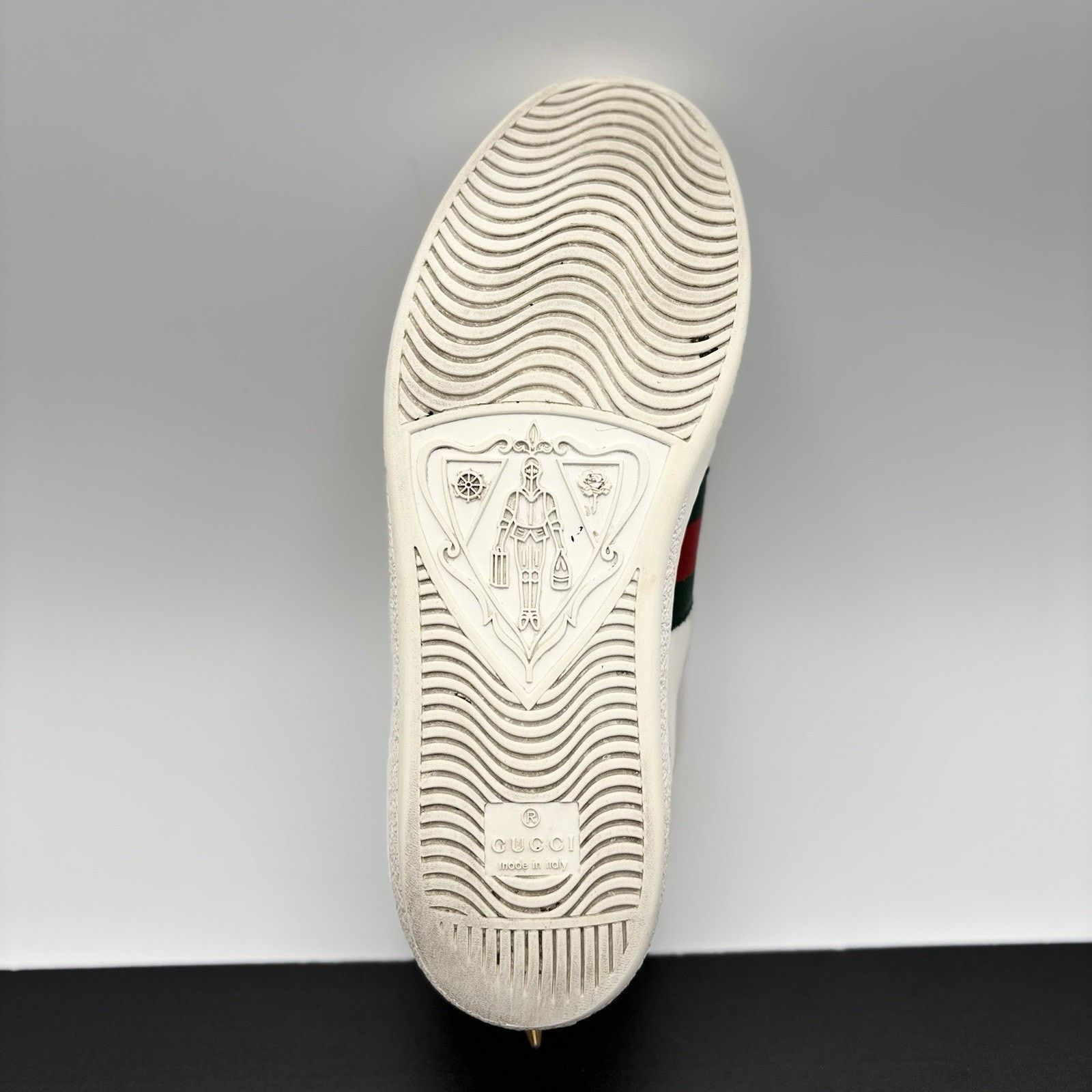 Gucci Gucci Ace Studded ' White, Pearls ' | GREAT CONDITION! Size US 6.5 / EU 39-40 - 8 Thumbnail