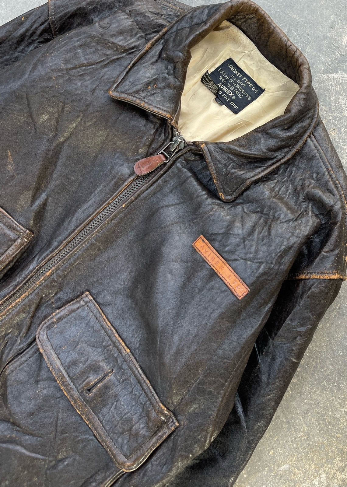 Avirex 🔥VINTAGE 80s AVIREX U.S.NAVY GENUINE LEATHER FLIGHT JACKET Size US S / EU 44-46 / 1 - 10 Thumbnail