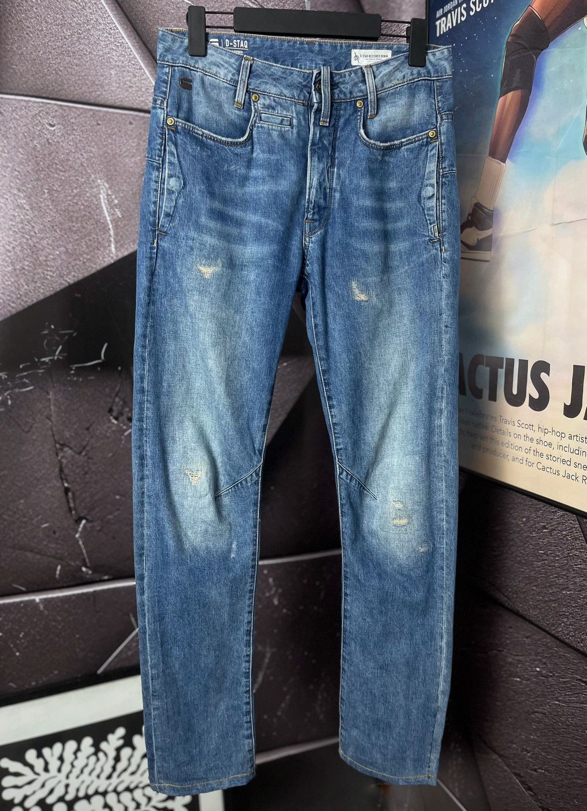 G-Star G-Star Raw D-Staq 3D Tapered Distressed Blue Denim W28 L34 Size US 28 / EU 44 - 1 Thumbnail
