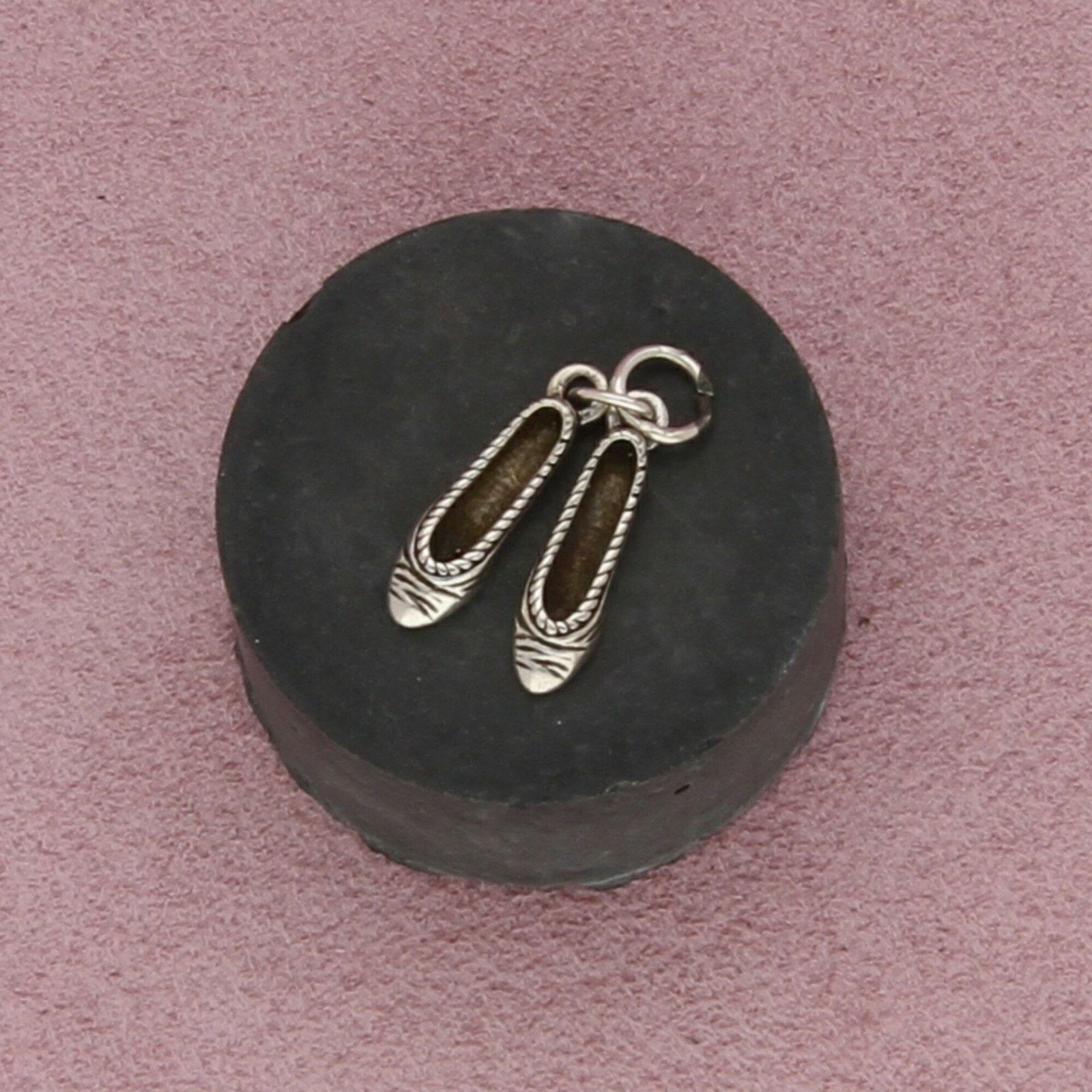 Sterling Silver sterling silver vintage 3d ballet flat shoes charm pendant Size ONE SIZE - 1 Thumbnail