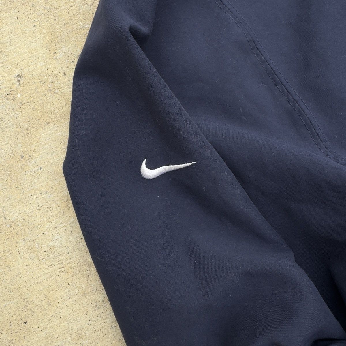 Nike Nike navy black golf pullover sweater Size L Size US L / EU 52-54 / 3 - 4 Thumbnail