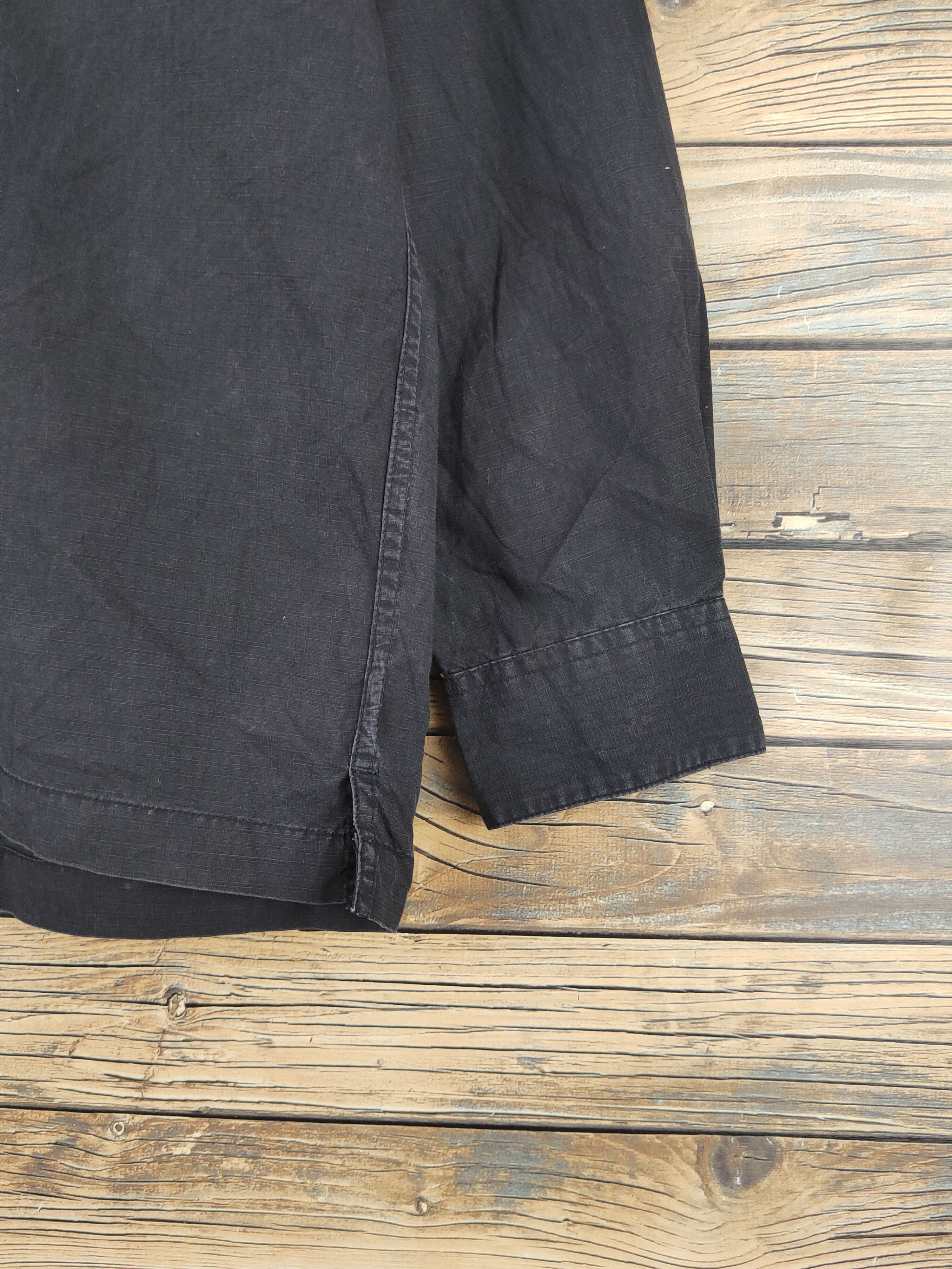 Airwalk × Vintage Airwalk Black Button Up Shirts #W2247 Size US M / EU 48-50 / 2 - 8 Thumbnail