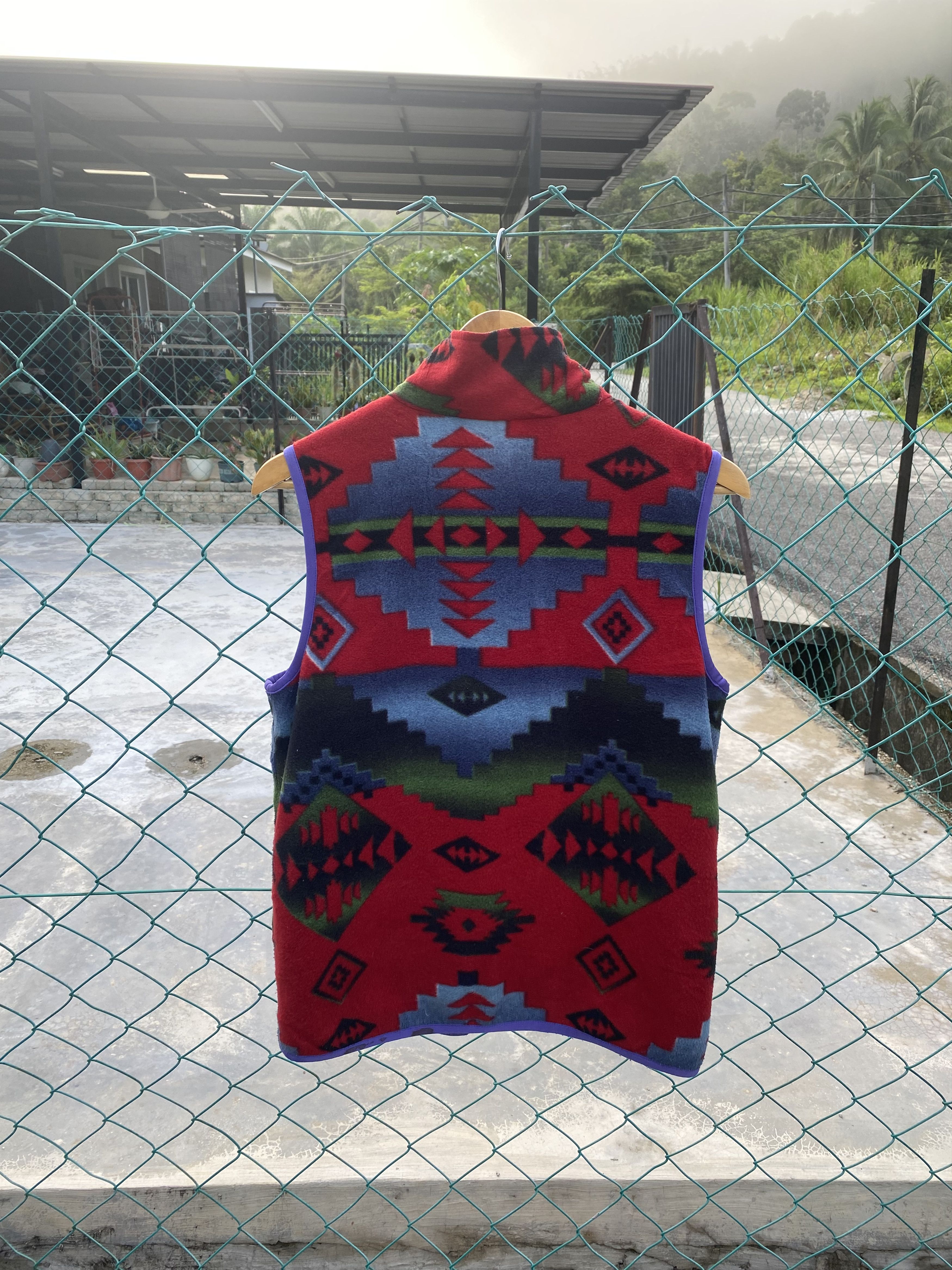 Aztech Mountain × Ciaopanic Ciaopanic aztec printed fleece nylon riversible vest Size M / US 6-8 / IT 42-44 - 2 Thumbnail