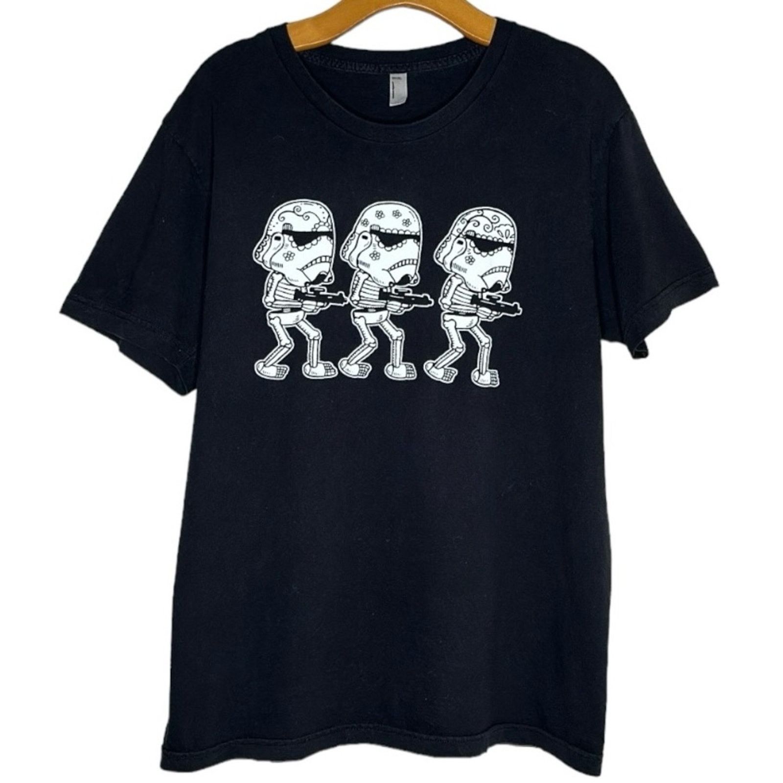 American Apparel × Star Wars American Apparel Storm Troopers Tee Sugar Skull Star Wars LG Size US L / EU 52-54 / 3 - 1 Thumbnail