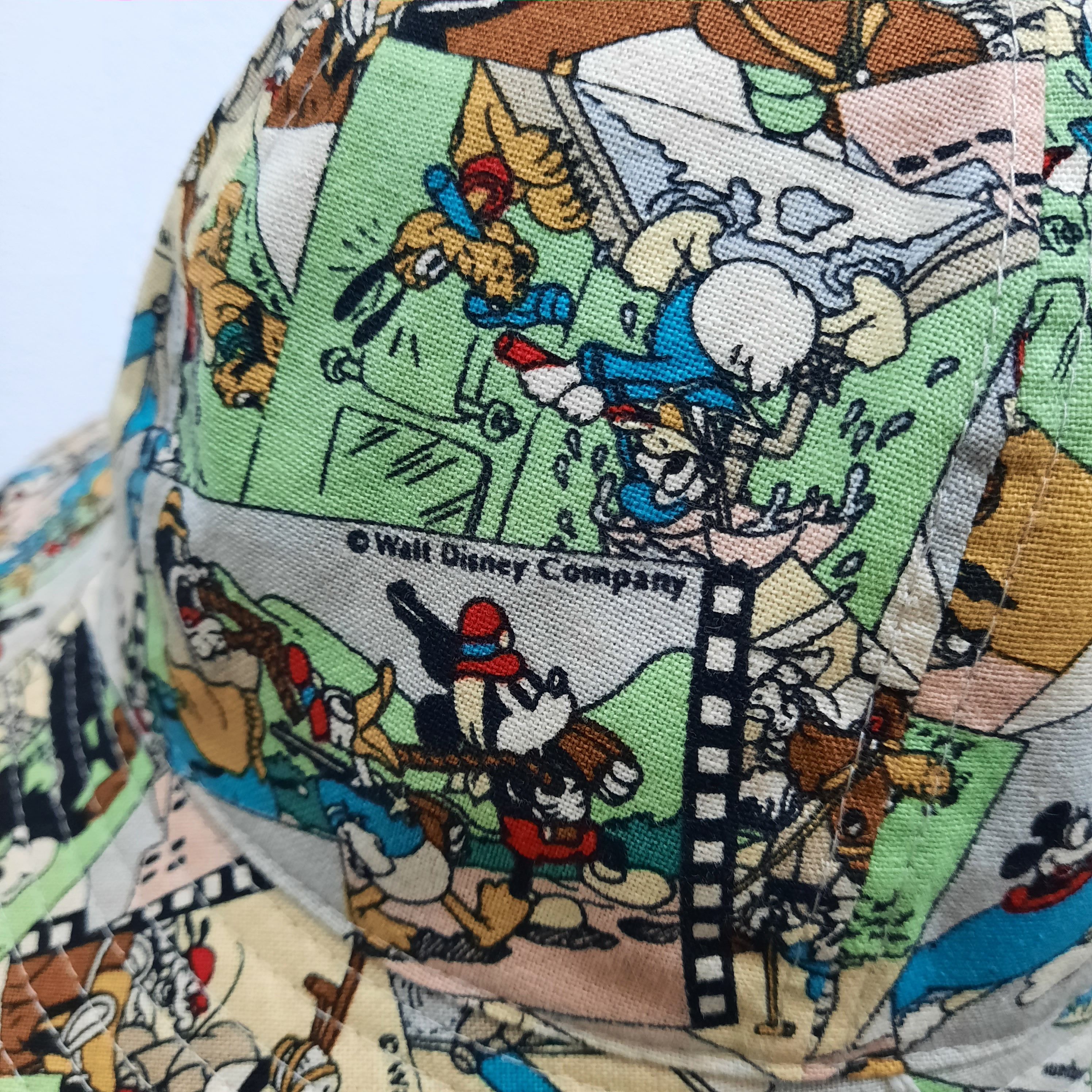 Mickey Mouse 🐹 Vintage disney mickey mouse comic full print daisy hat Size ONE SIZE - 4 Thumbnail