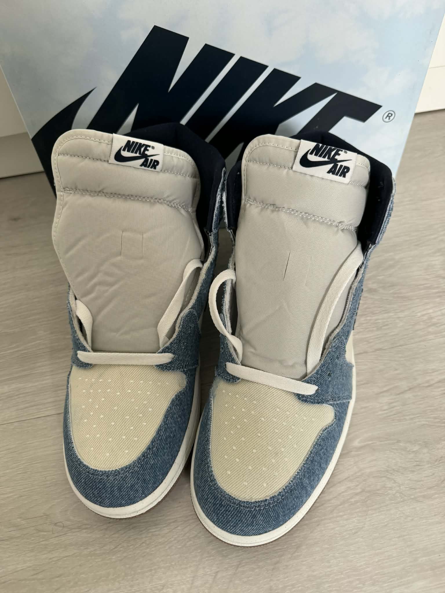 Jordan Brand Air Jordan 1 Retro High OG 9US 42,5EU Size US 9 / EU 42 - 9 Thumbnail