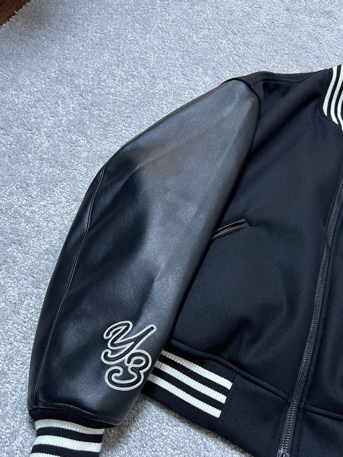 Y-3 Y-3 Club Vegan Leather Wool Bomber Jacket Size US XL / EU 56 / 4 - 7 Thumbnail