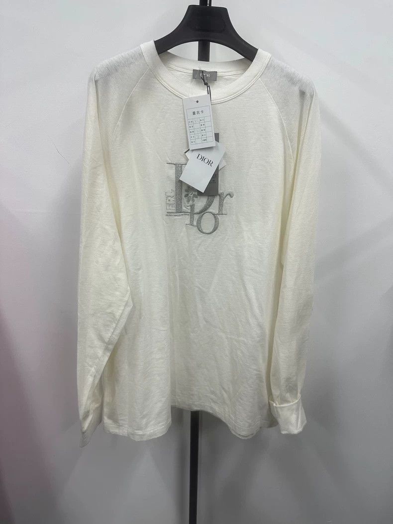 Dior DIOR Logo monogram embroidered crew neck pullover casual lo Size US XL / EU 56 / 4 - 1 Thumbnail