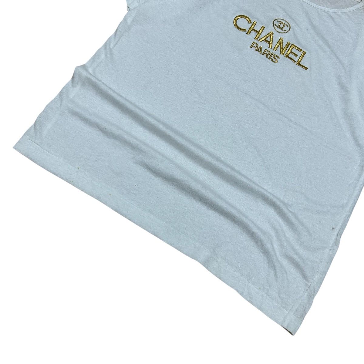 Vintage Vintage CHANEL Embroidered Tshirt Size US M / EU 48-50 / 2 - 3 Thumbnail