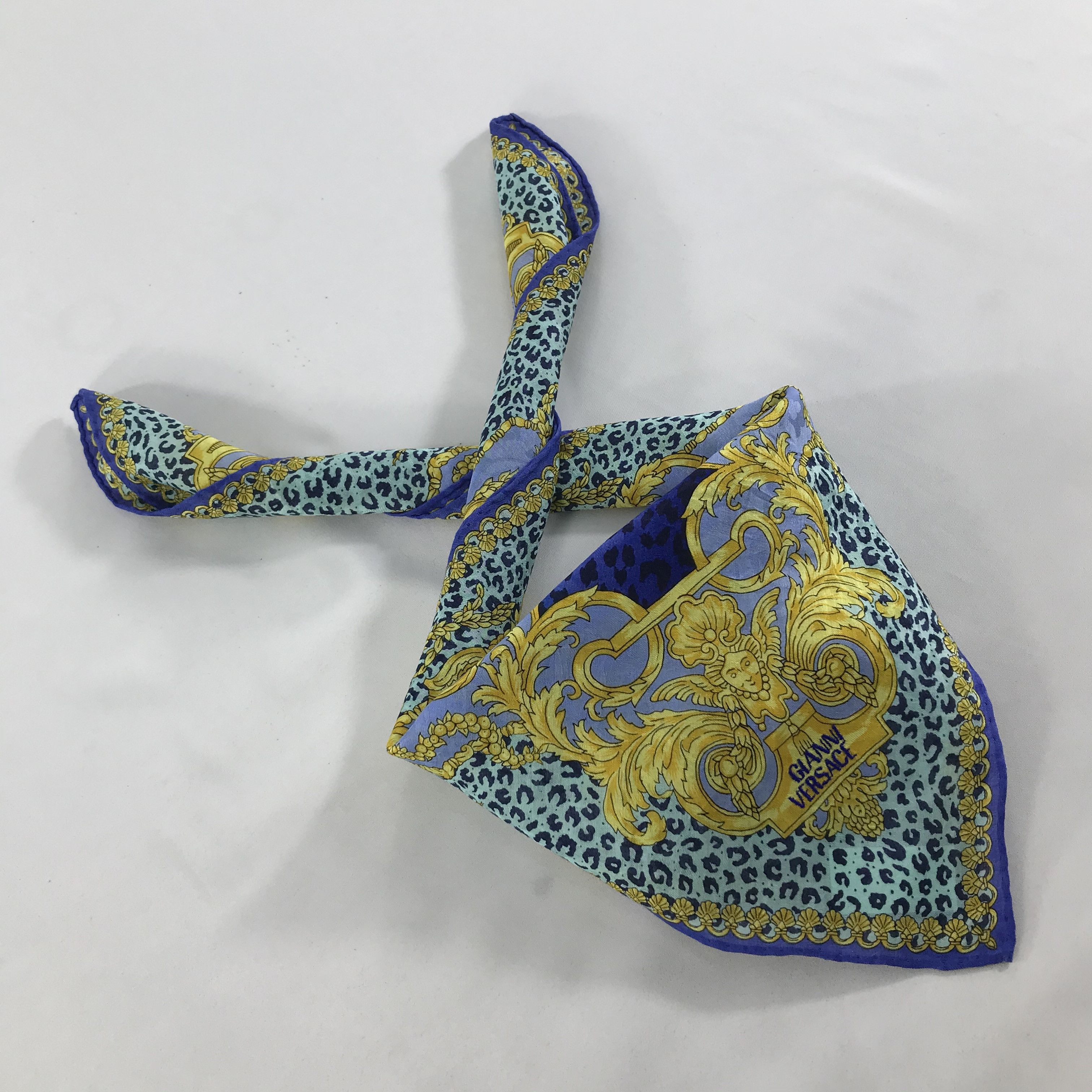 Vintage Gianni Versace Bandana / Handkerchief / Neckerchief - S1206 Size ONE SIZE - 4 Thumbnail