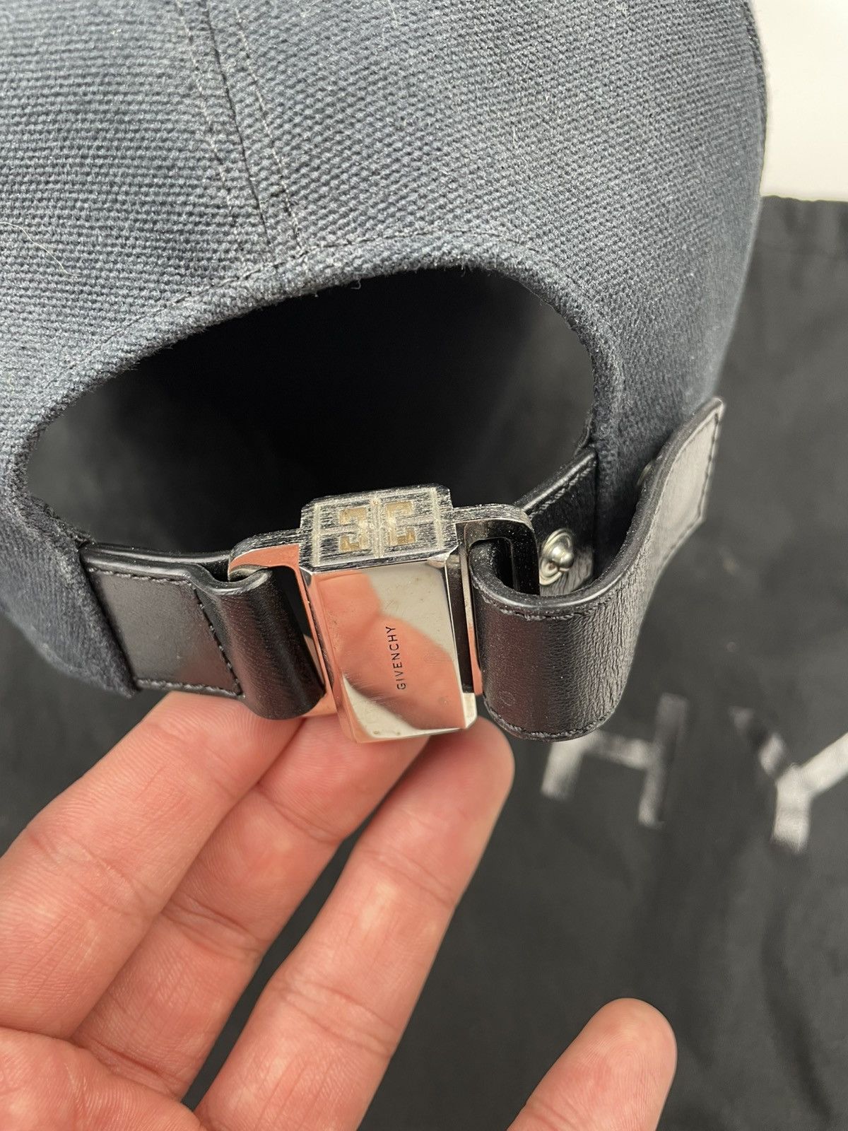 Givenchy Givenchy Horn Hat Size ONE SIZE - 5 Thumbnail