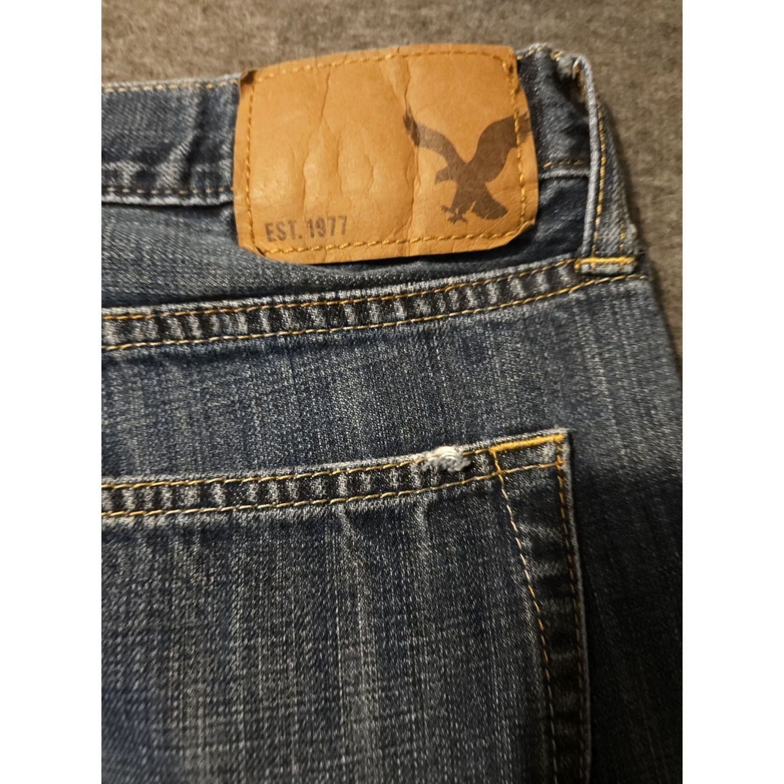 American Eagle Outfitters American Eagle Outfitters Jeans Men 36x32 Mid Rise Straight Denim Blue Cotton Pocketed Regular 29 Inseam Preppy City Mens Size US 36 / EU 52 - 8 Thumbnail