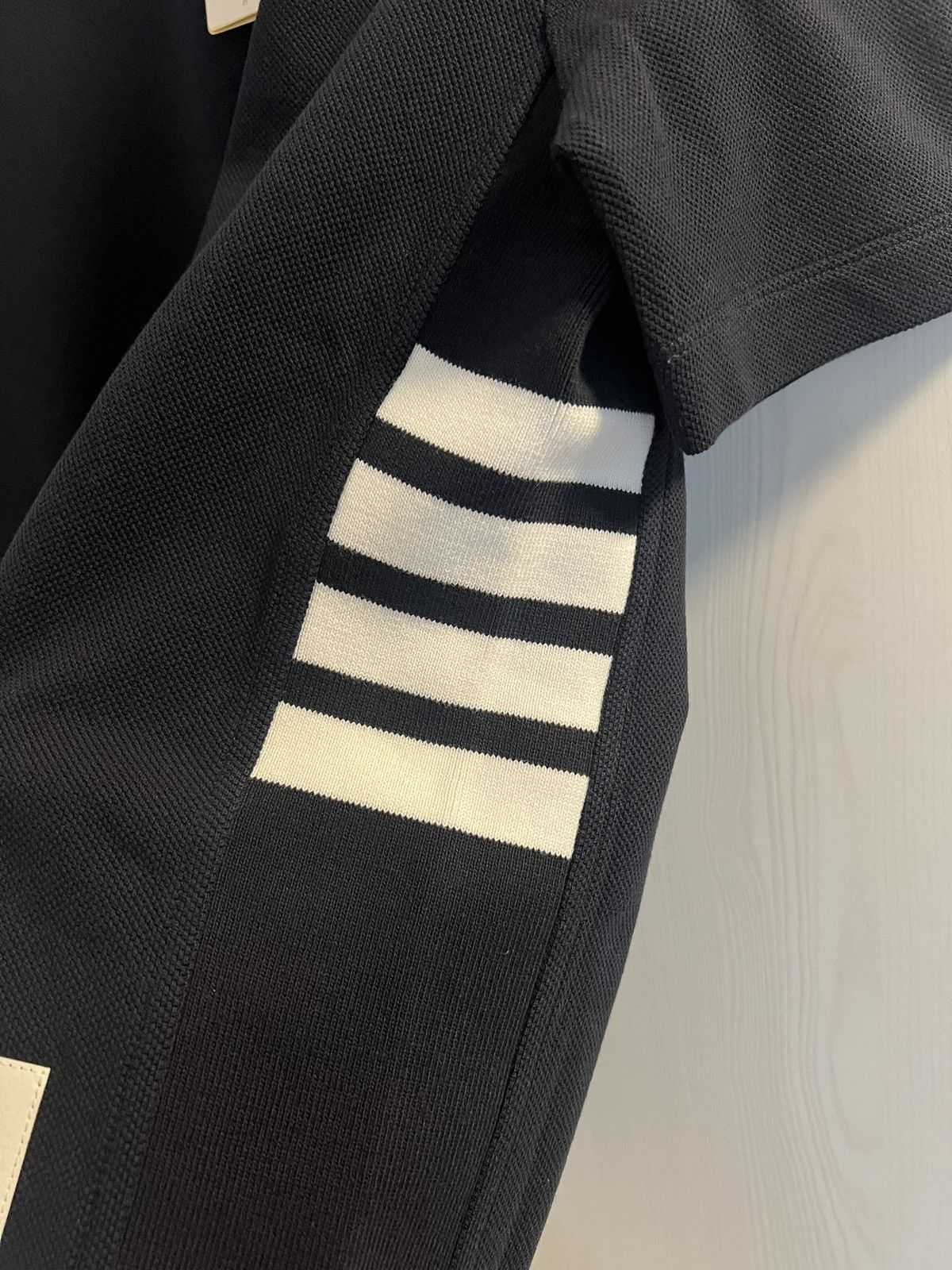 Thom Browne Short Sleeve Tee 4 Bar Stripe Size XS / US 0-2 / IT 36-38 - 7 Thumbnail