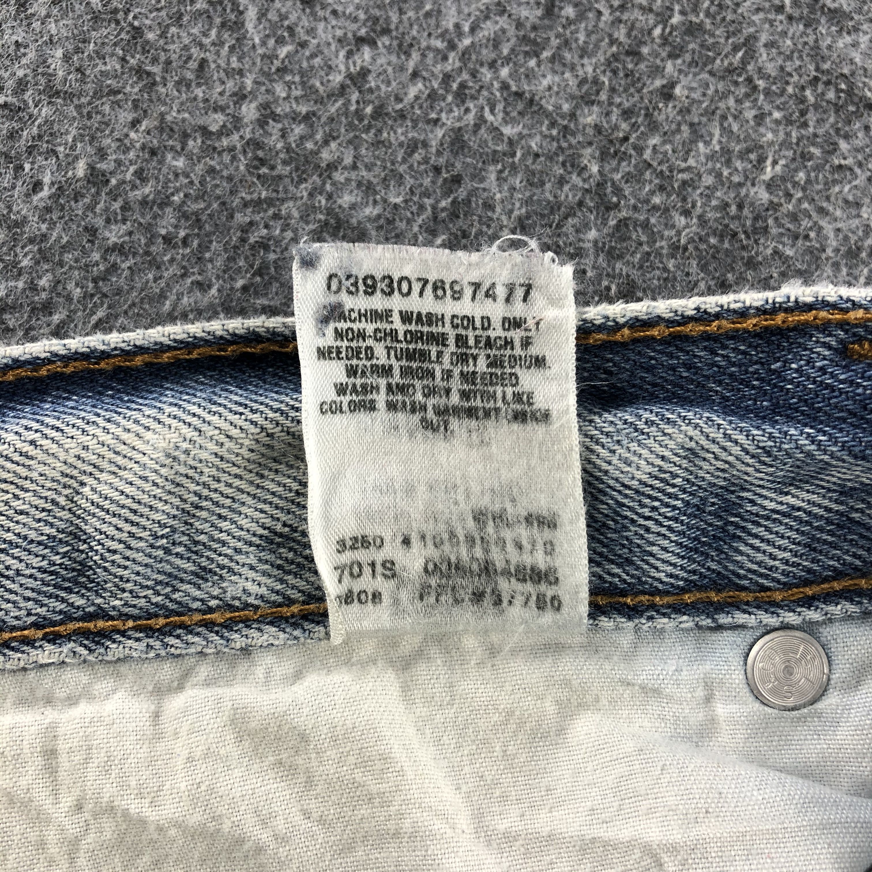 Levi's Light Wash Vintage Levis 505 Jeans-J1150 Size US 38 / EU 54 - 11 Thumbnail