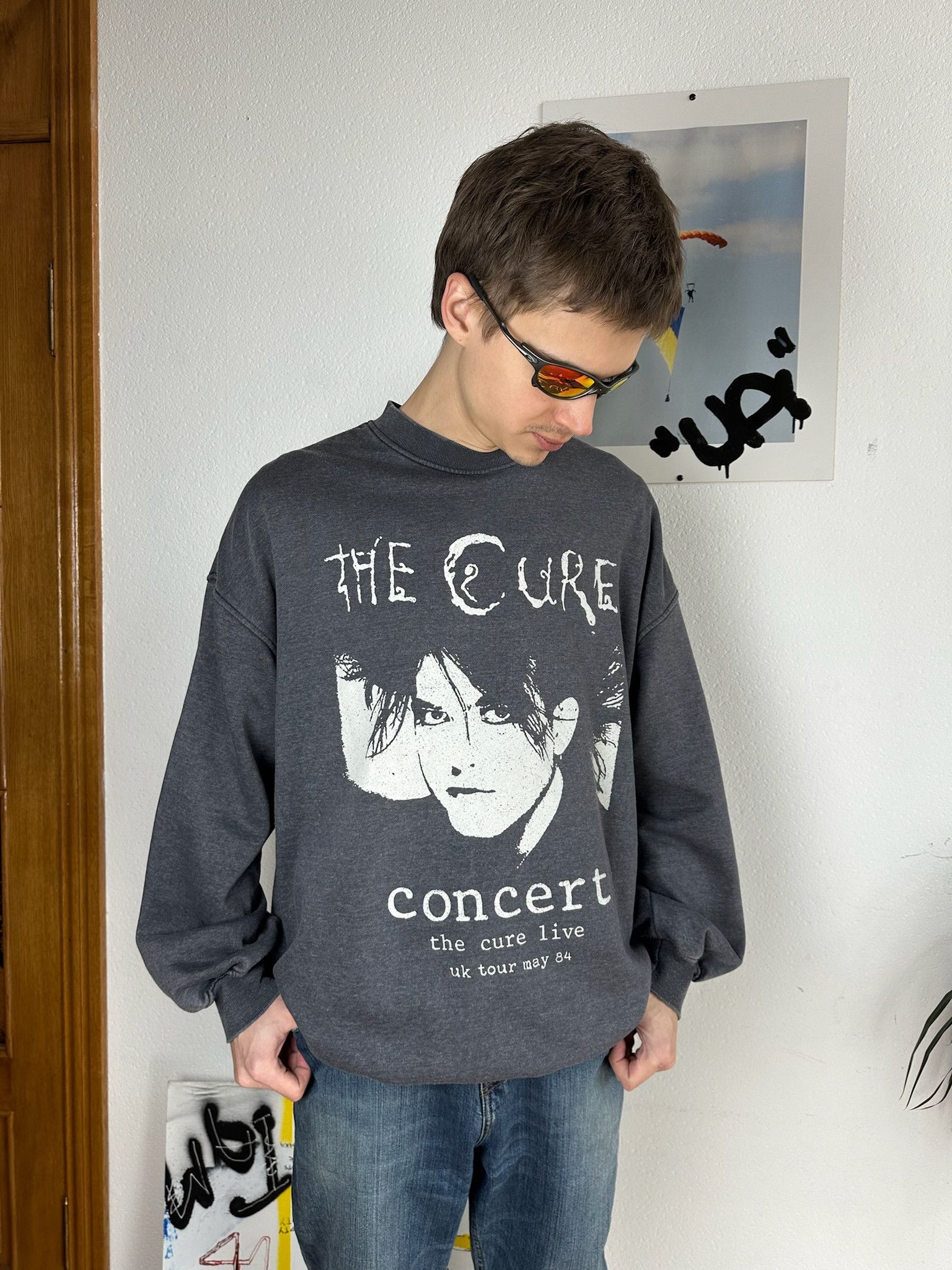 Band Tees The Cure Vintage Crewneck Sweatshirt Size US L / EU 52-54 / 3 - 1 Thumbnail