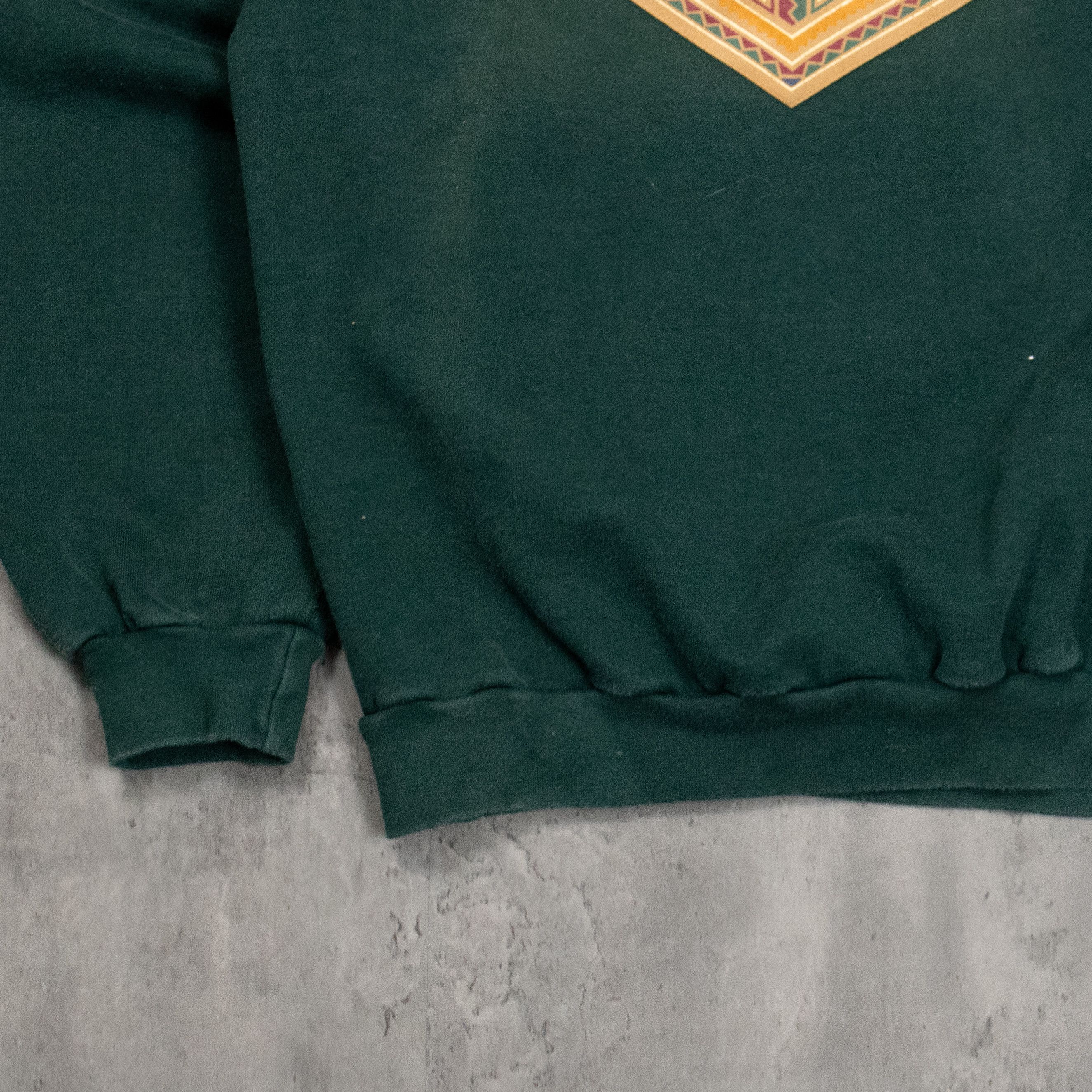 Japanese Brand Vintage 90's Sante Fe Forest Green Aztex Print Crewneck Size US L / EU 52-54 / 3 - 4 Thumbnail