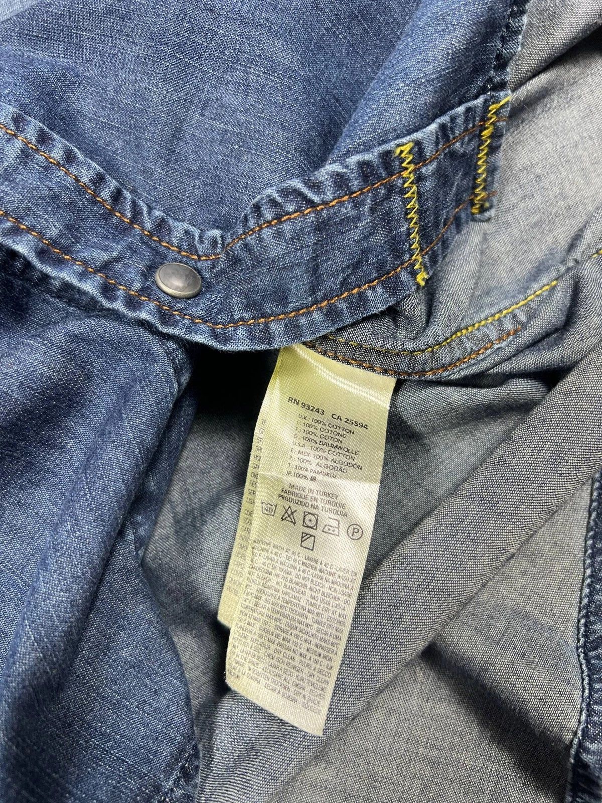 Diesel Diesel Denim Shirt Medium Blue Pearl Snap Button Western Size US M / EU 48-50 / 2 - 5 Thumbnail