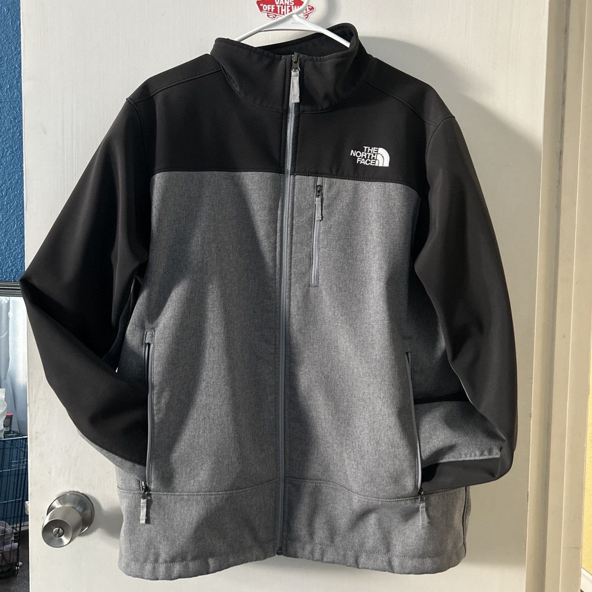 THE NORTH FACE APEX BIONIC SOFTSHELL JACKET