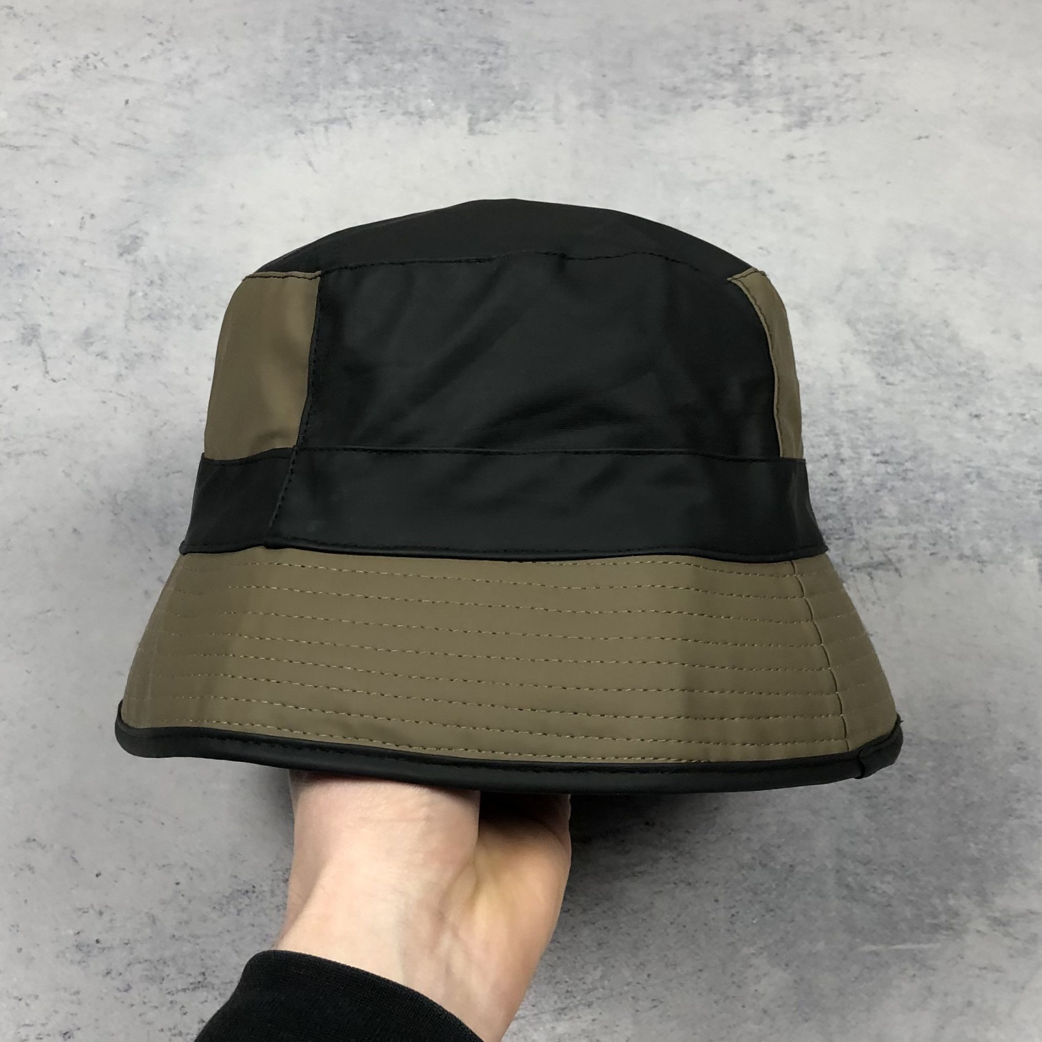 Rains Rains Water Repellent Bucket Hat Black Wood Unisex Size ONE SIZE - 2 Thumbnail