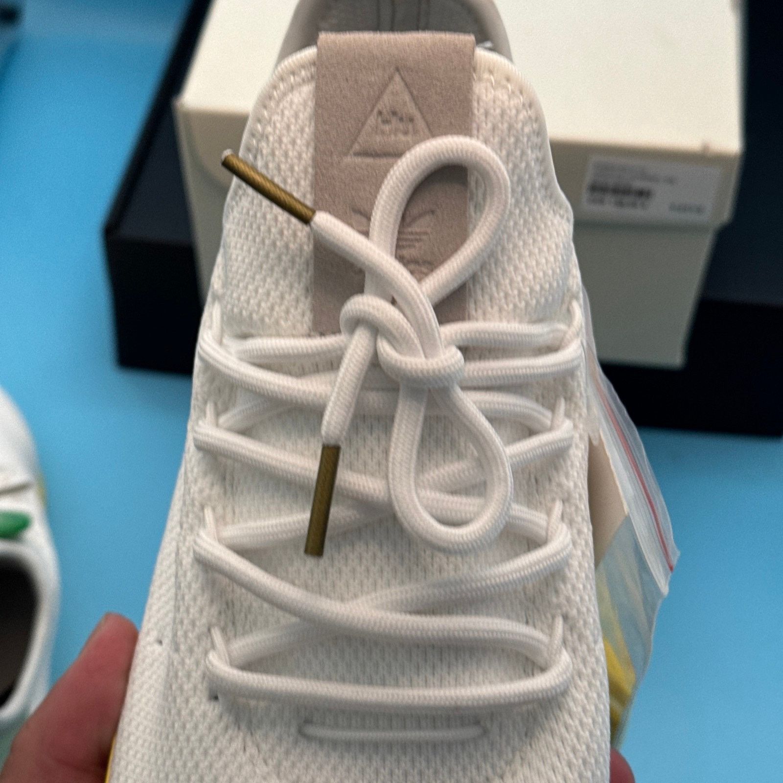 Adidas × Pharrell adidas Pharrell x Tennis Hu Yellow m8 w9.5 Size US 8 / EU 41 - 10 Thumbnail