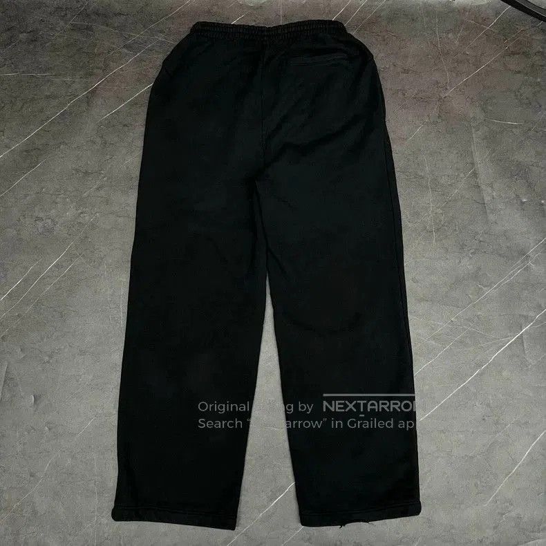 Balenciaga Balenciaga Washed Distressed Sweatpants S. Size US 26 / EU 42 - 2 Thumbnail