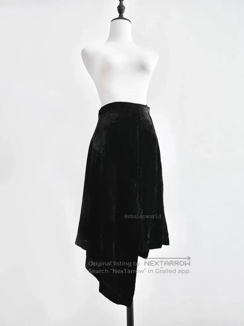 Comme des Garcons Comme Des Garcons size S Asymmetrical velvet skirt Size 23" - 7 Thumbnail