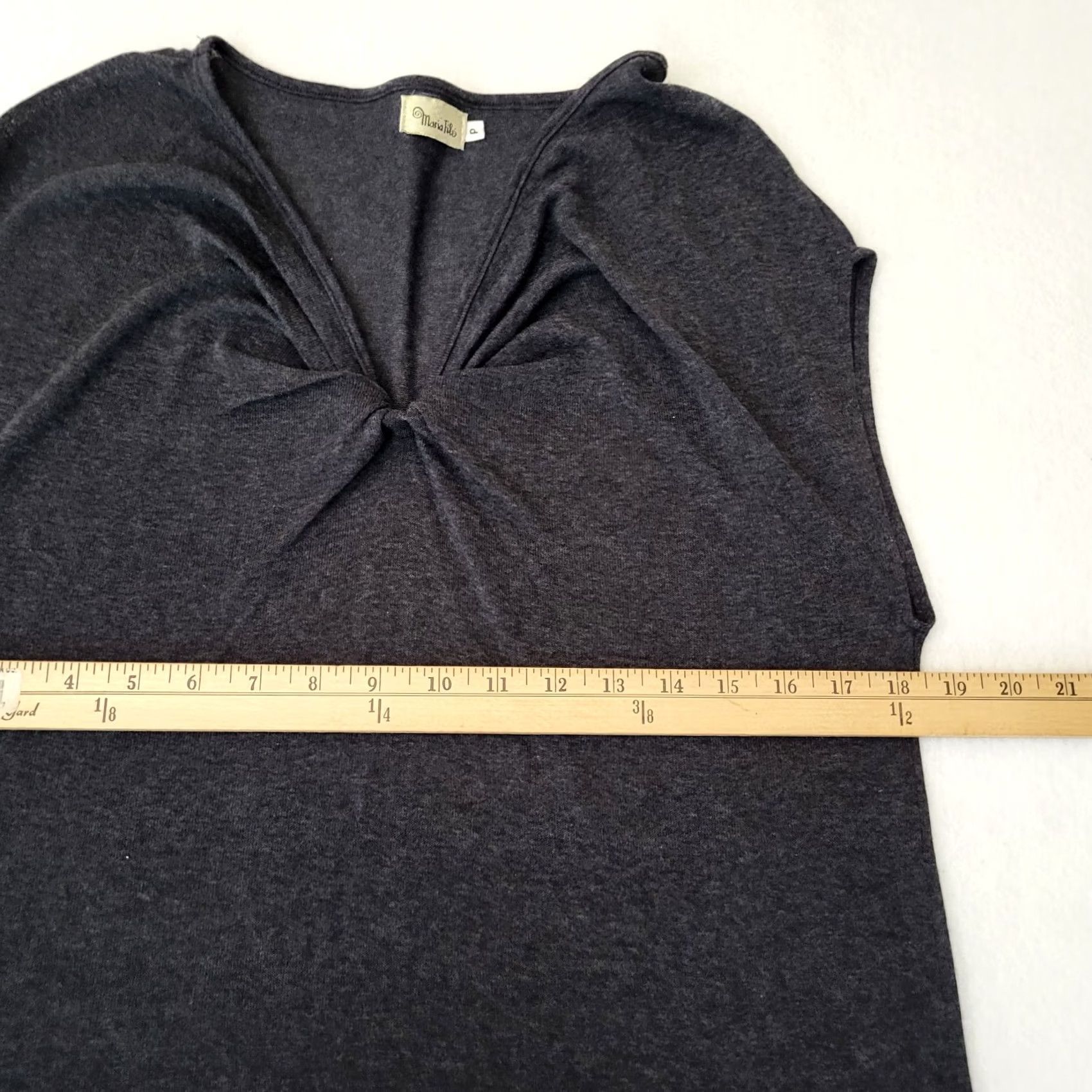 Vintage Maria Filo Women's Cap Sleeve Twist Front Knit Top P Gray V-Neck Short Sleeve Regular Fit All Seasons Knit Top Size S / US 4 / IT 40 - 5 Thumbnail