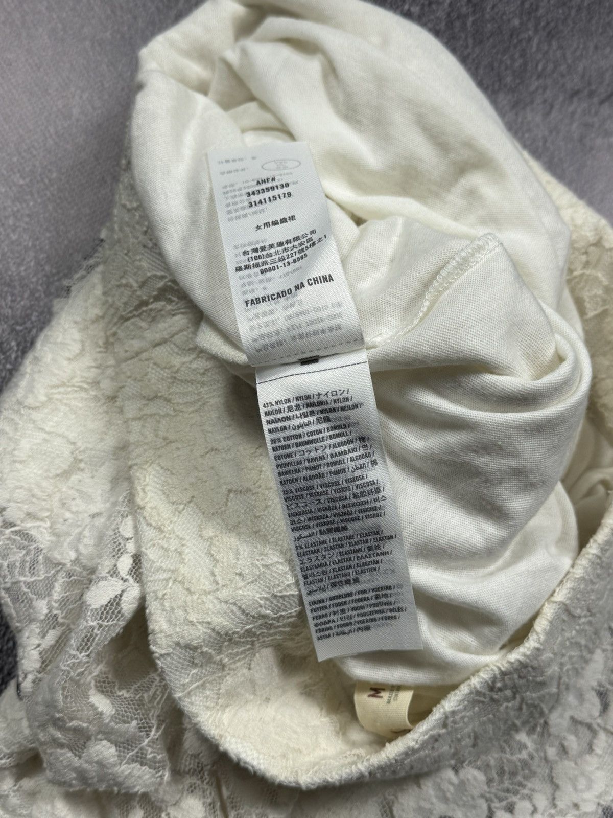 Hollister Hollister White Lace Mini Skirt — Pristine Condition Size 28" / US 6 / IT 42 - 5 Thumbnail