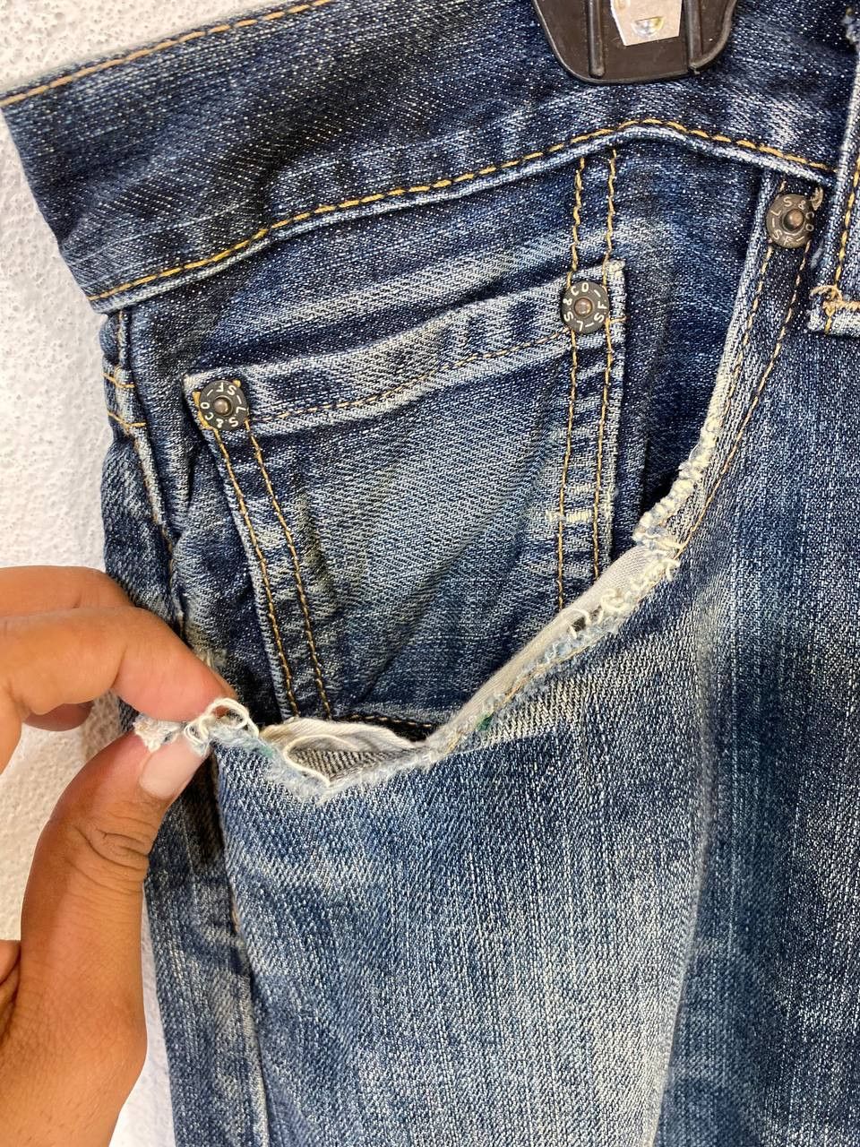 Levi's levis 505 distressed denim nice design Size US 34 / EU 50 - 11 Thumbnail