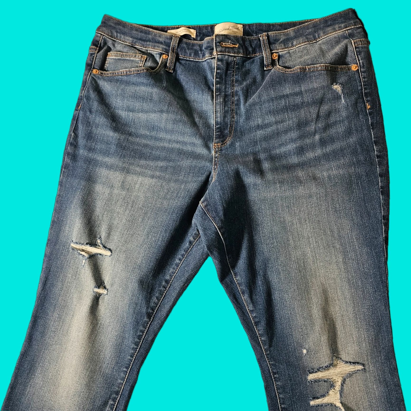Vintage Universal Thread Jeans Women Skinny Cropped High-Rise 16 Blue 28in Inseam Stretch Size 38" / US 16 / IT 52 - 1 Thumbnail
