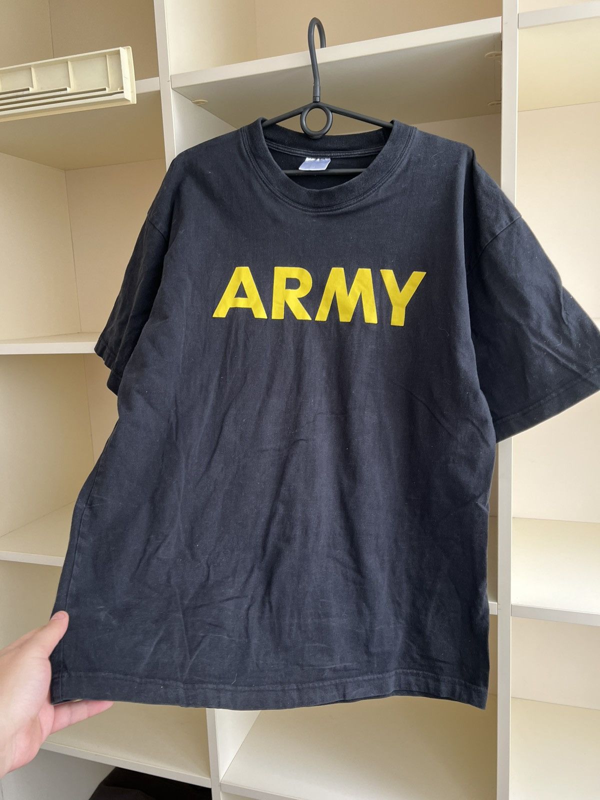 Vintage Vintage US Army T-Shirt Size XL Size US XL / EU 56 / 4 - 5 Thumbnail